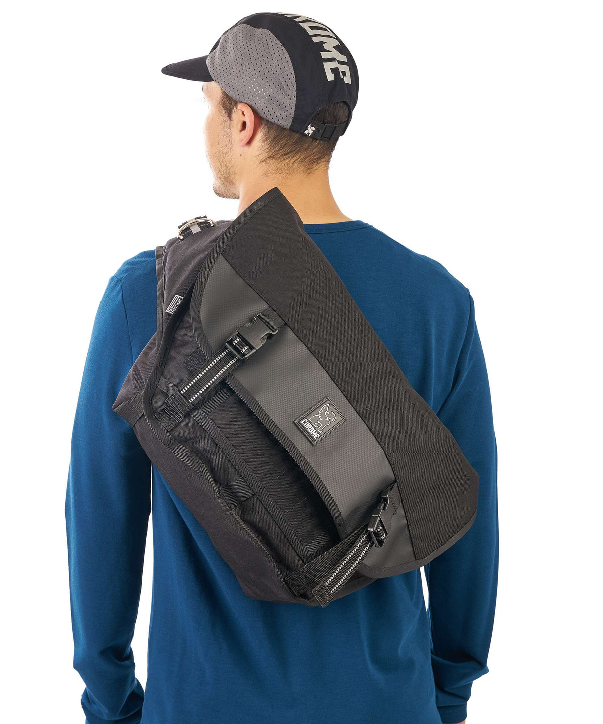 Chrome Metro Mini Messenger bag royale