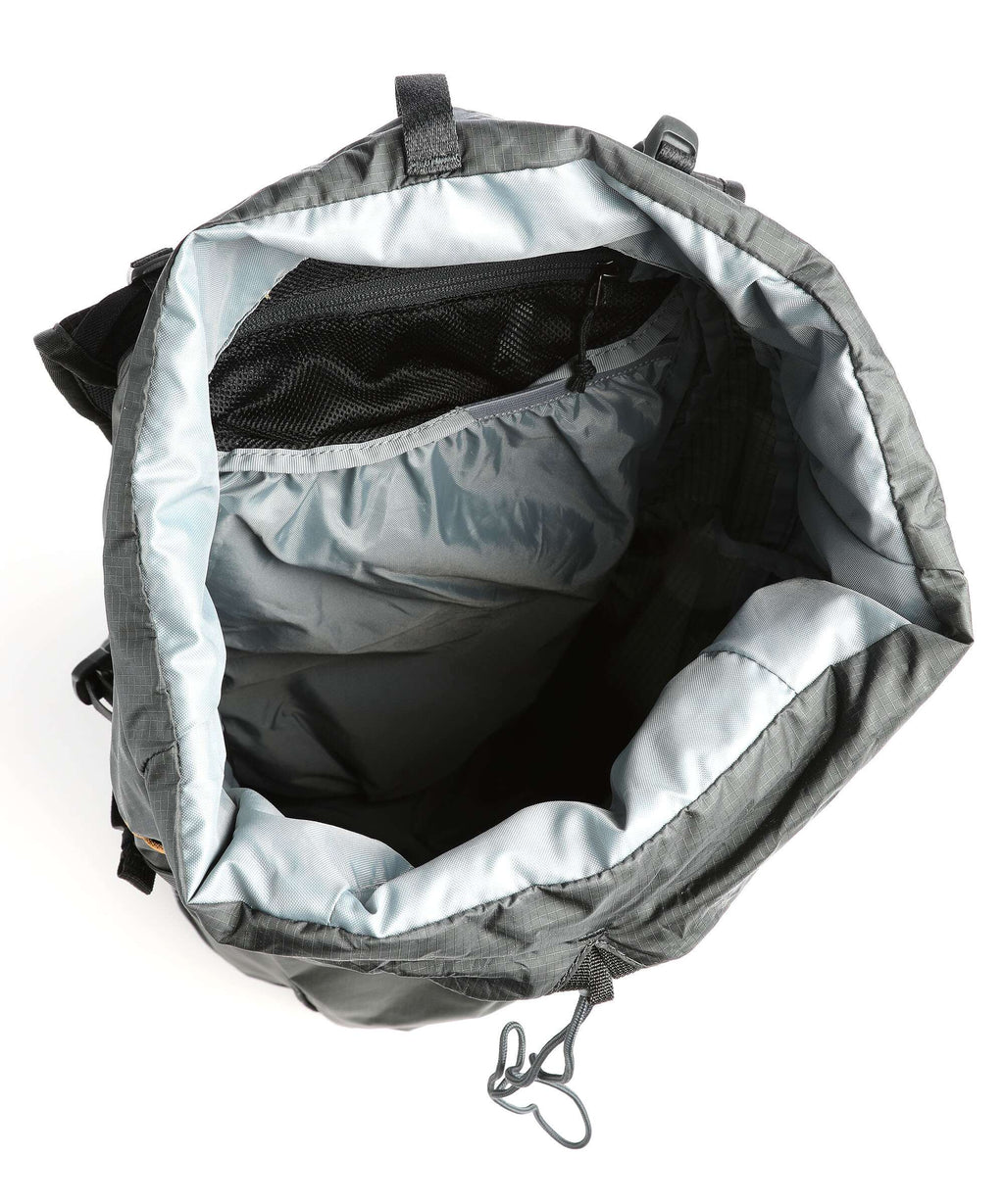 Thule Stir 35 M Hiking backpack obsidian