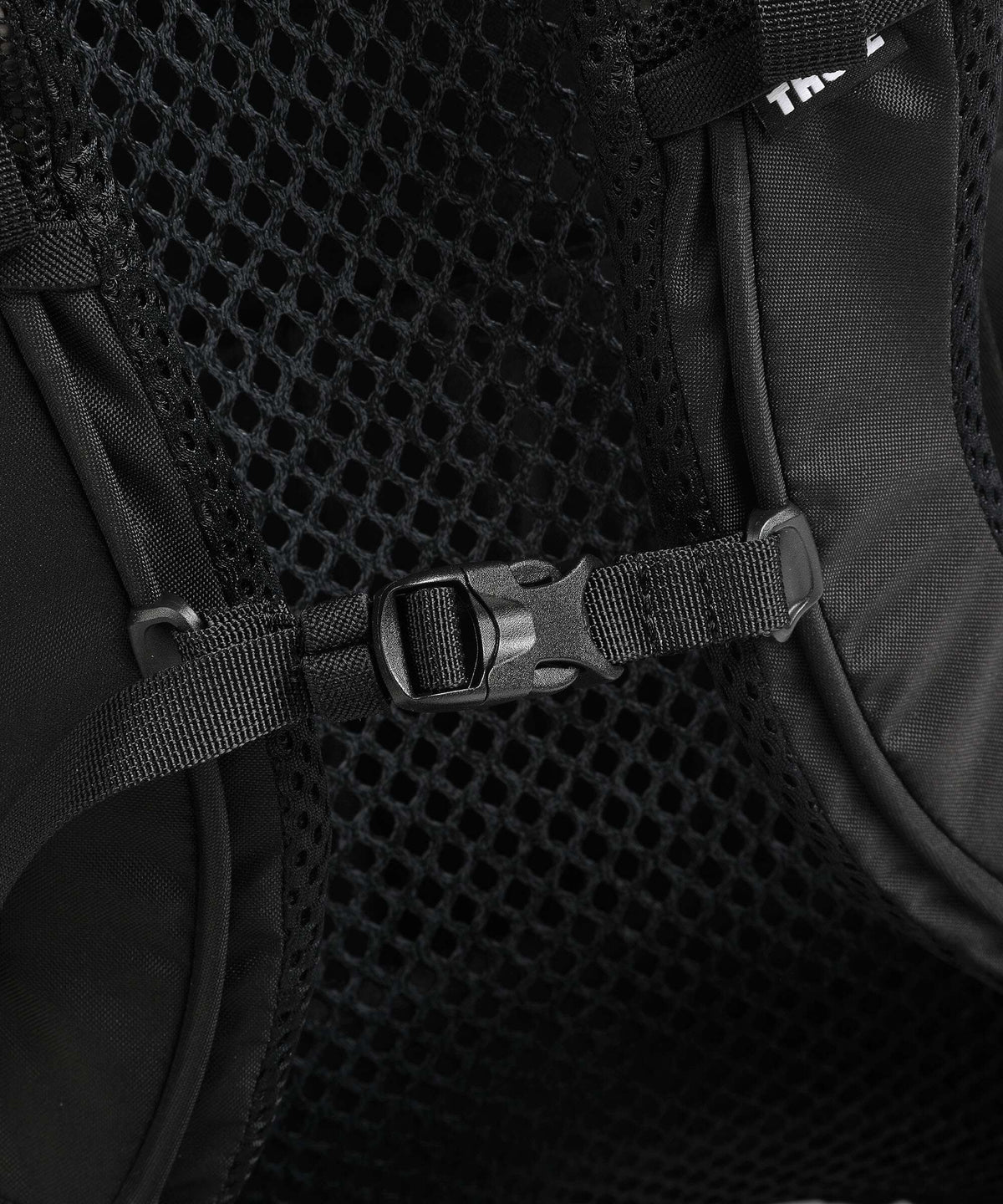 Thule Topio 30 M Hiking backpack black