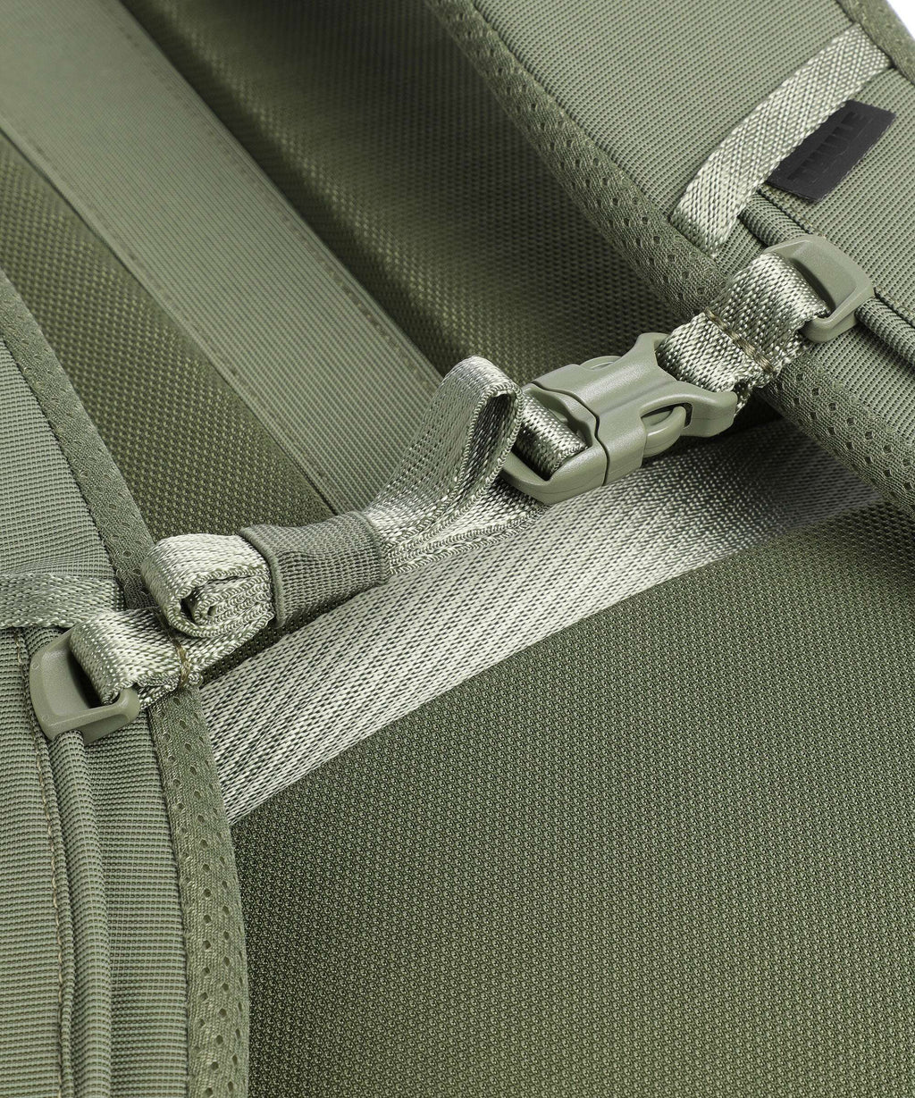 Thule Paramount 24 Backpack soft green