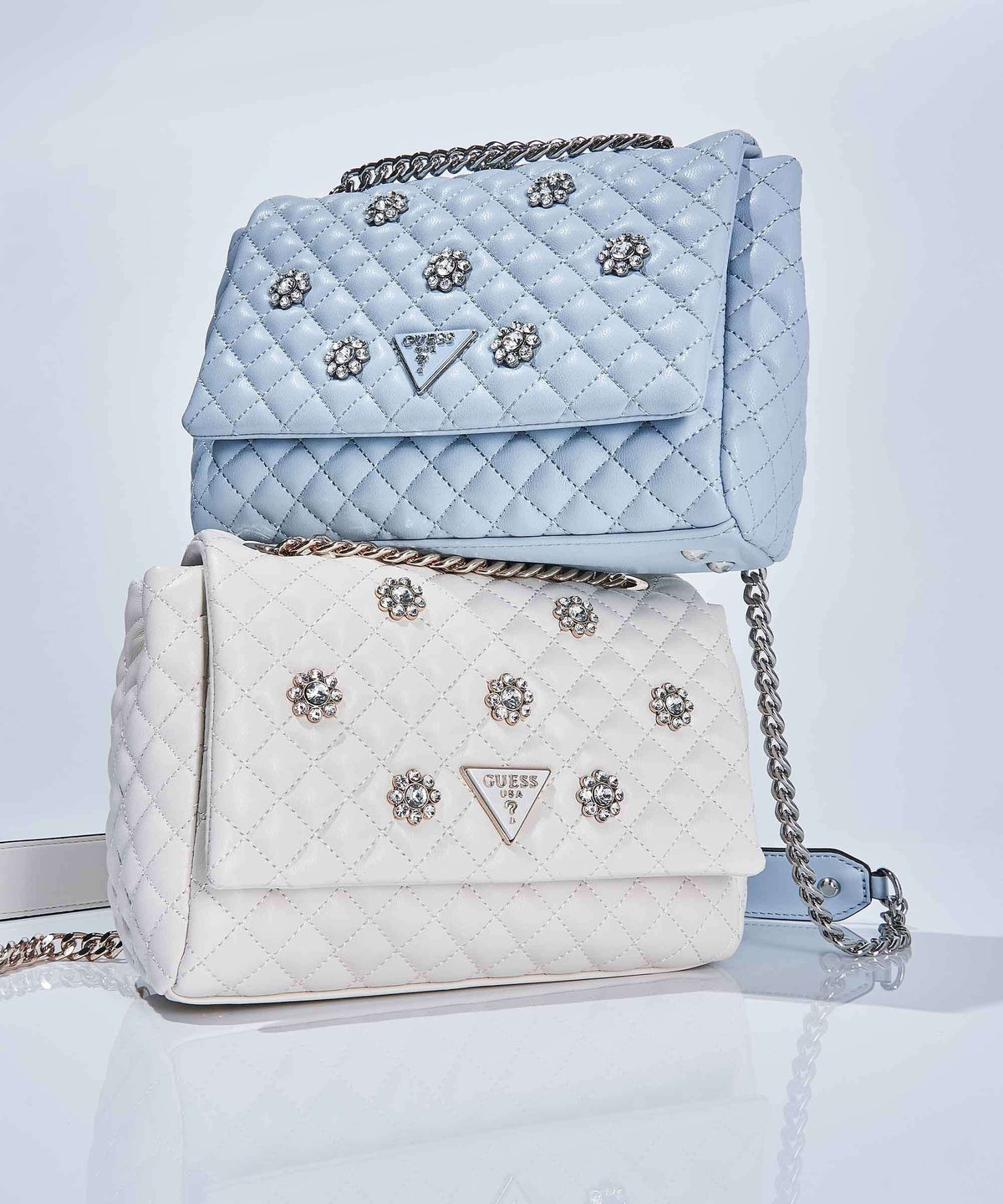 Guess Everlee Shoulder bag offwhite