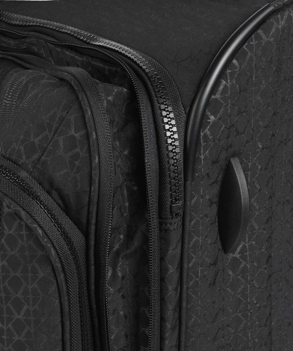 Kipling Basic New Youri L Spinner (4 wheels) signature embossed