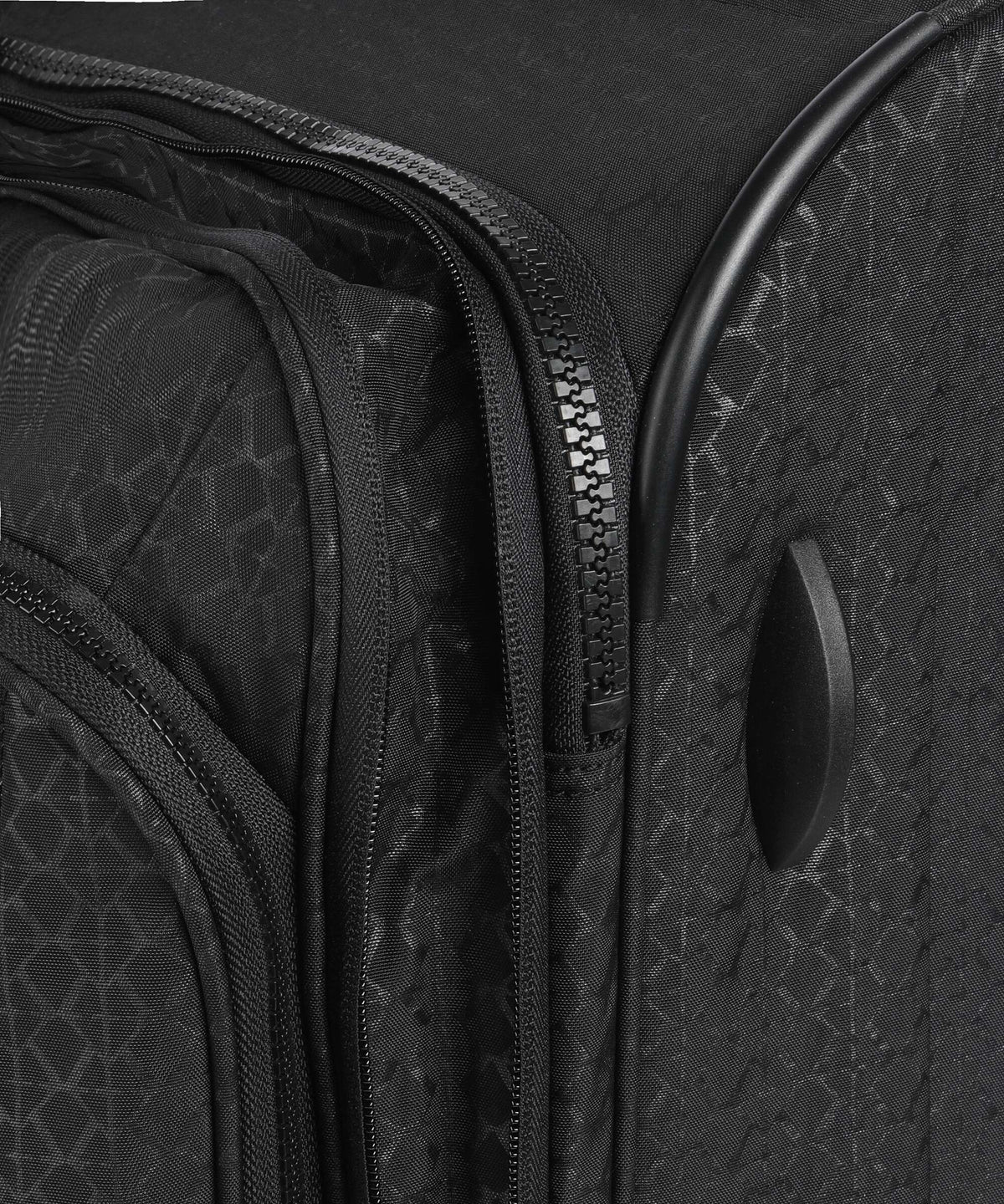 Kipling Basic New Youri L Spinner (4 wheels) signature embossed