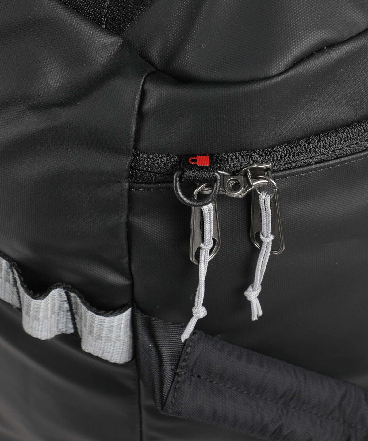 Eastpak Tarp Duffel Pack M Travel bag with wheels reflect