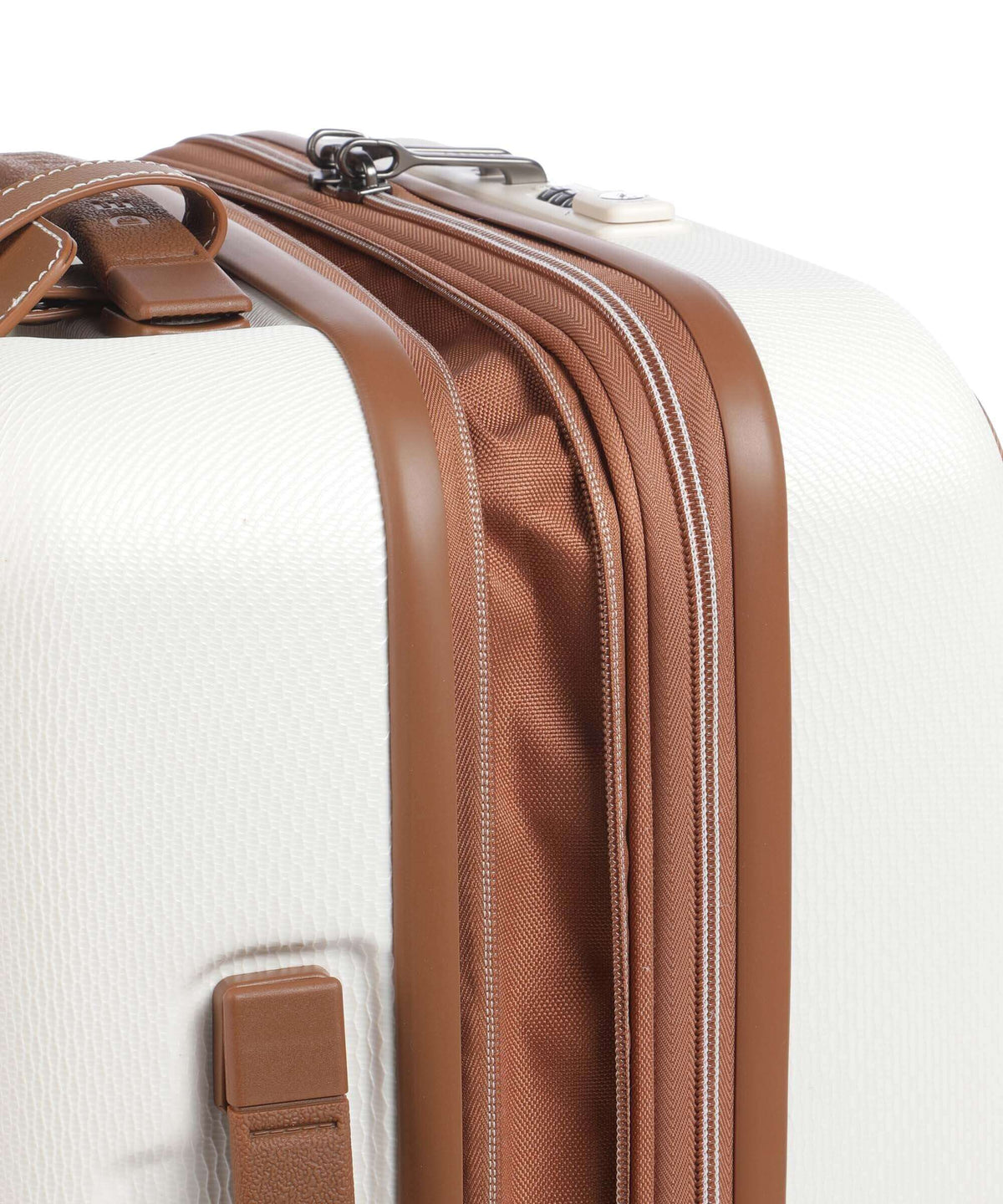 Delsey Paris Chatelet Air 2.0 Spinner (4 wheels) angora