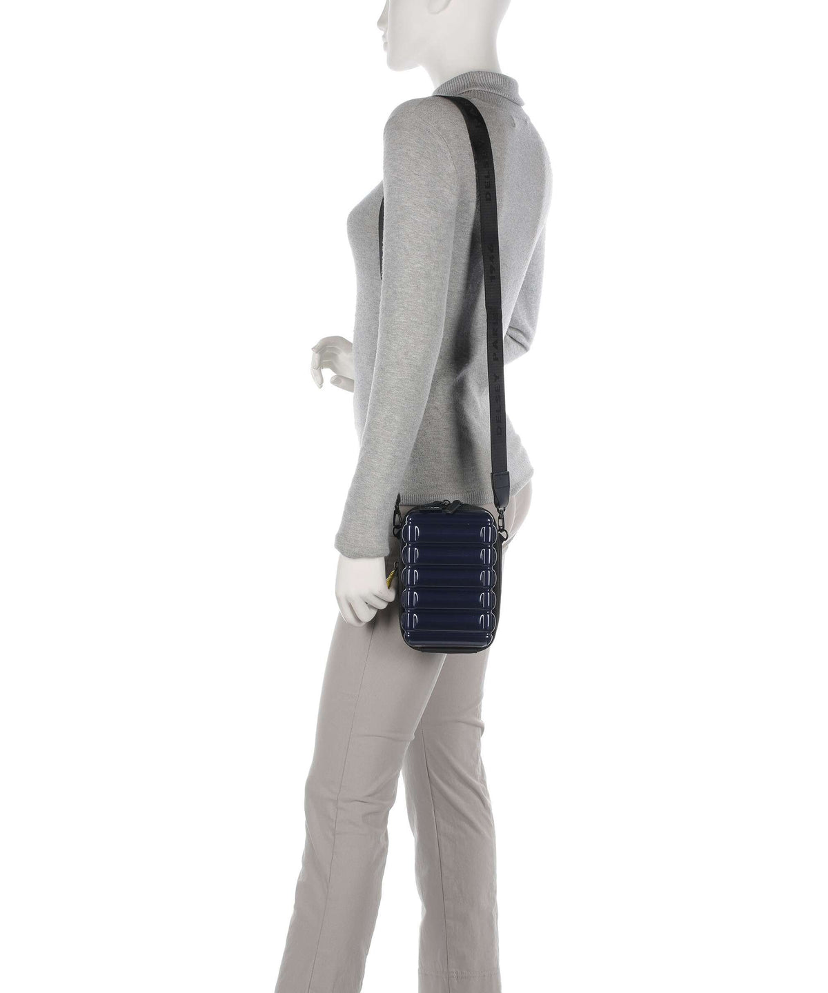 Delsey Paris Shadow 5.0 Crossbody bag marineblau