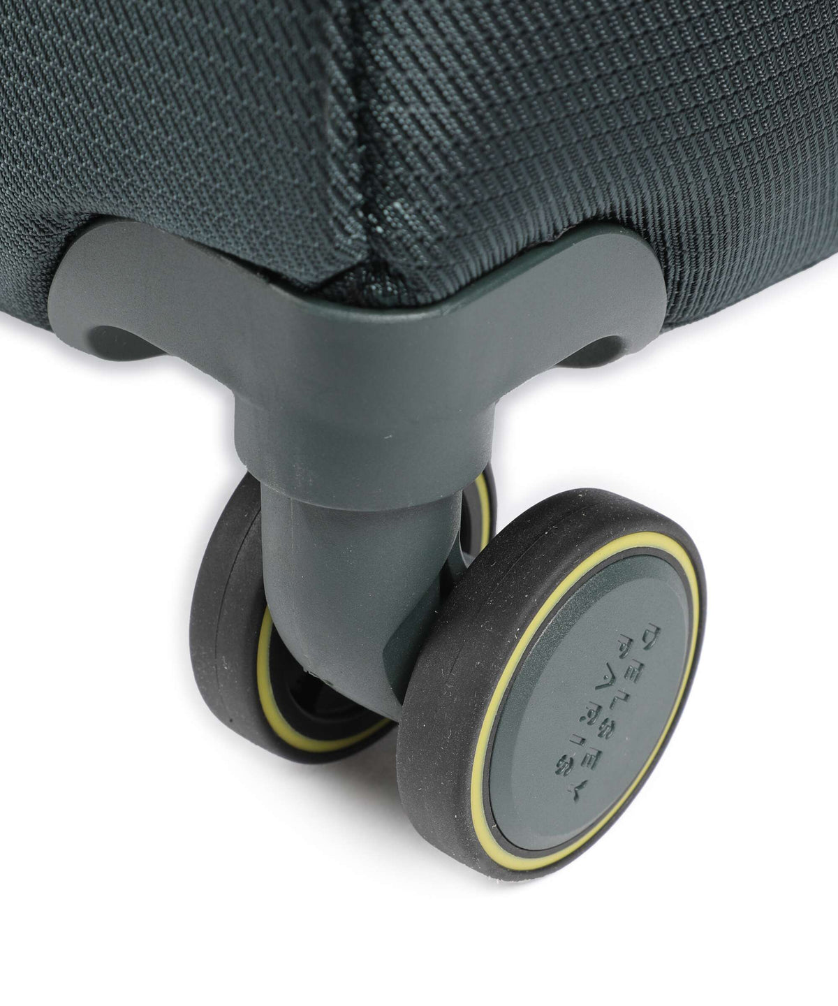 Delsey Paris Montmartre Air 3.0 Spinner (4 wheels) pine
