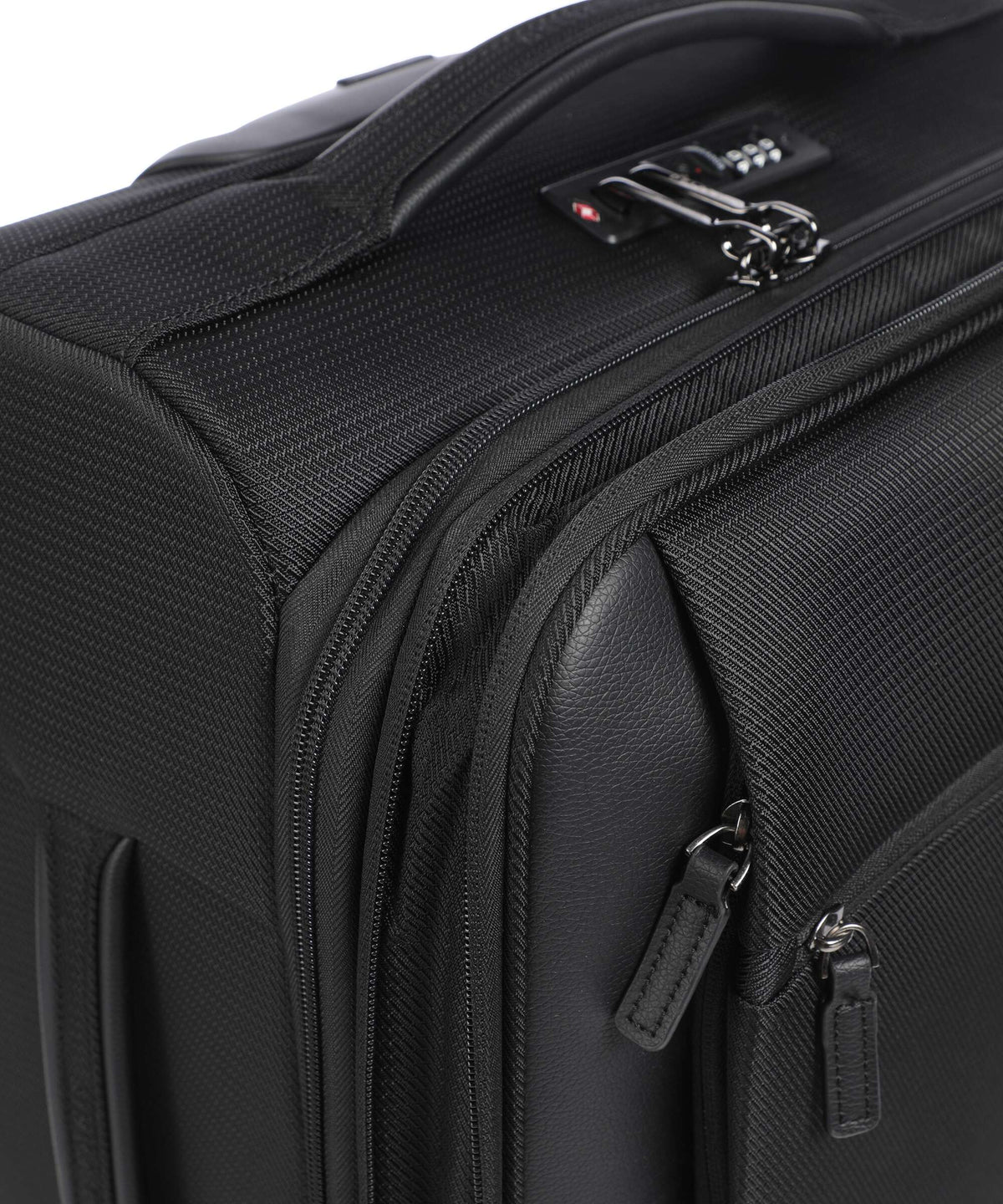 Delsey Paris Montmartre Air 3.0 Slim Spinner (4 wheels) black