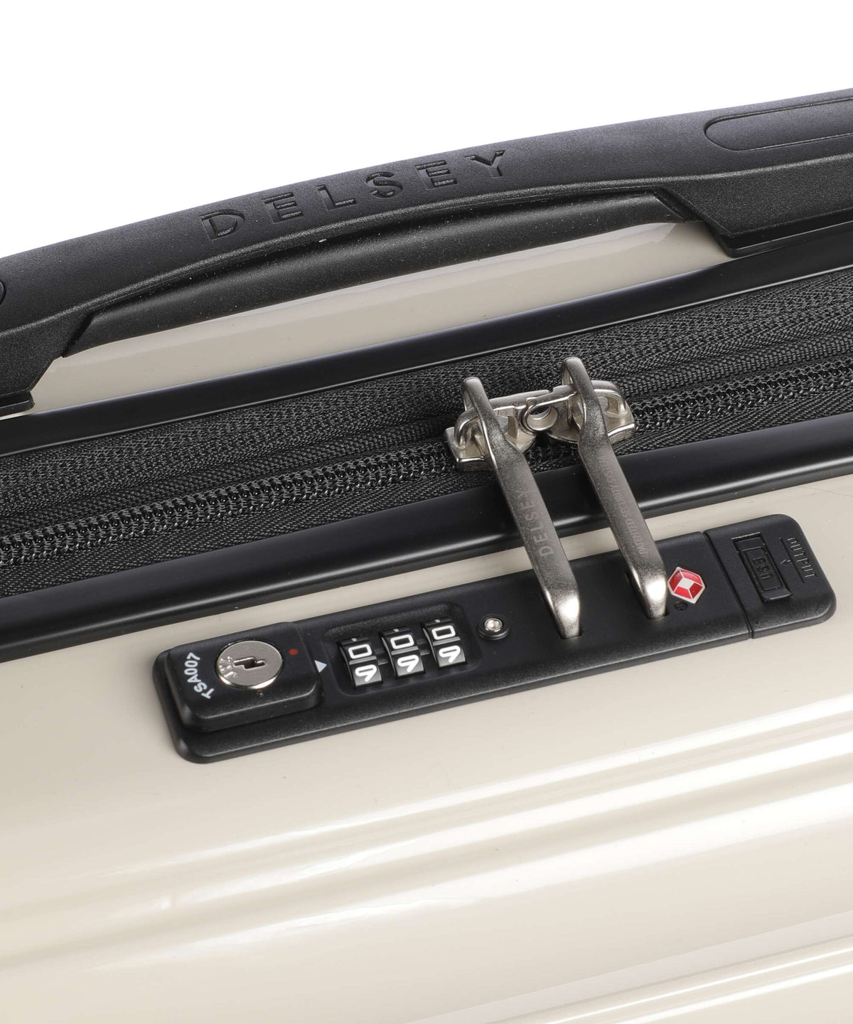 Delsey Paris Shadow 5.0 Spinner (4 wheels) ivory
