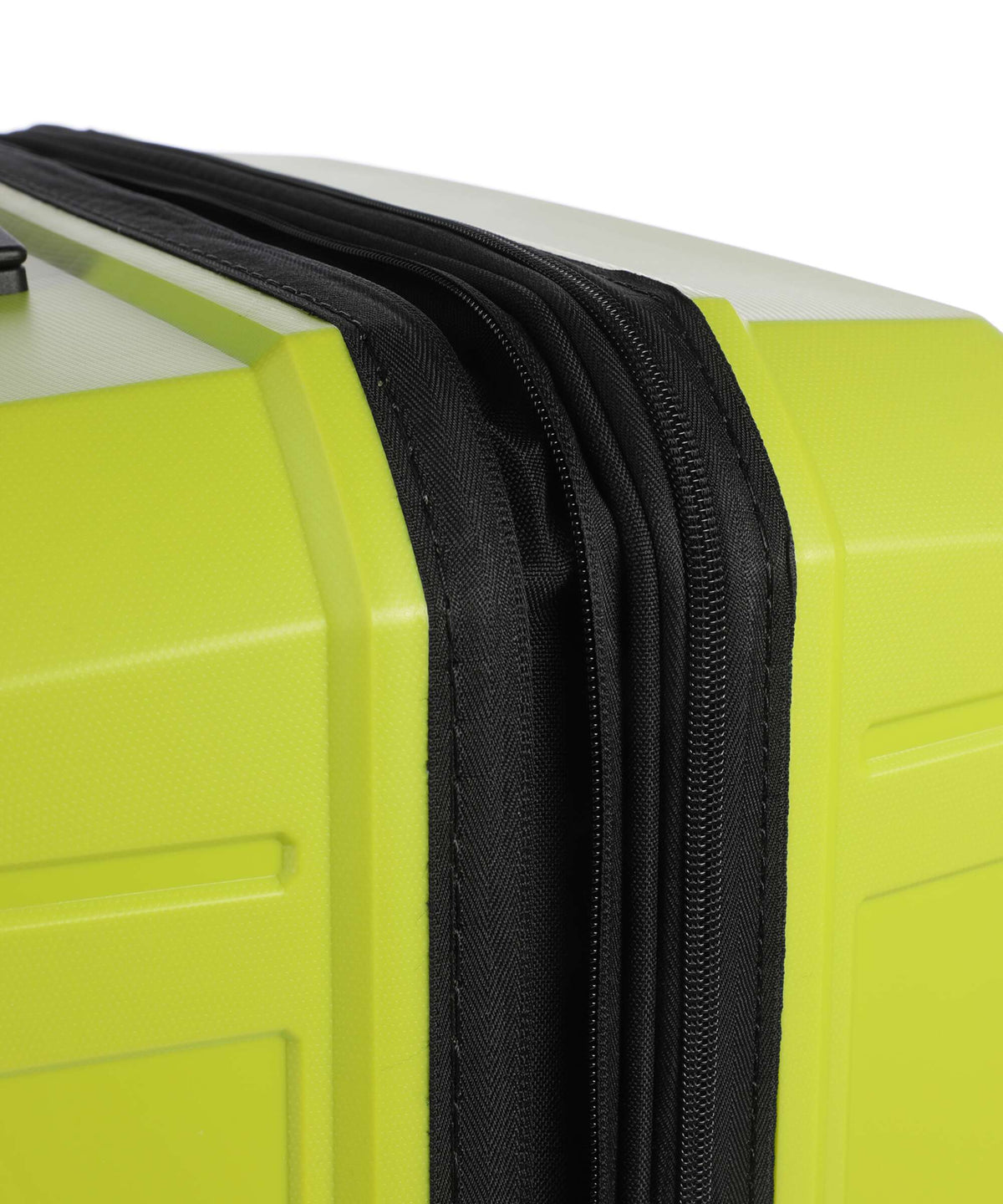 Delsey Paris Lutece Se Spinner (4 wheels) lime