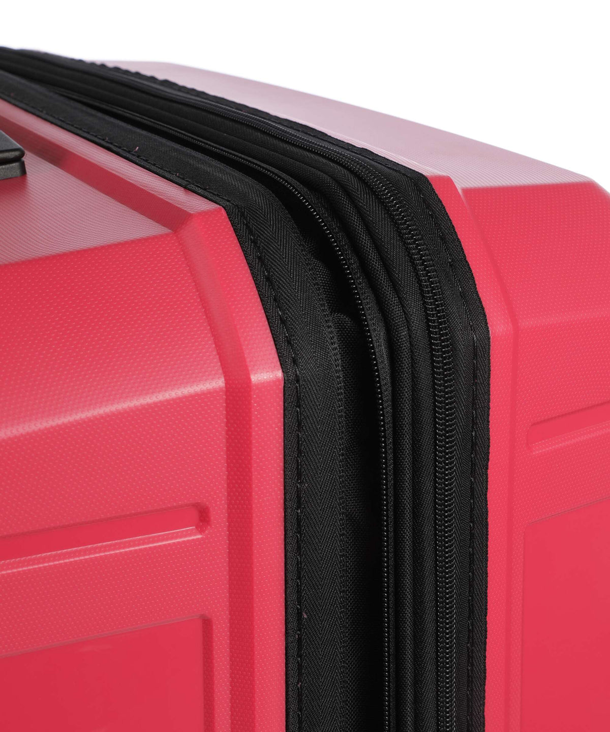 Delsey Paris Lutece Se Spinner (4 wheels) magenta