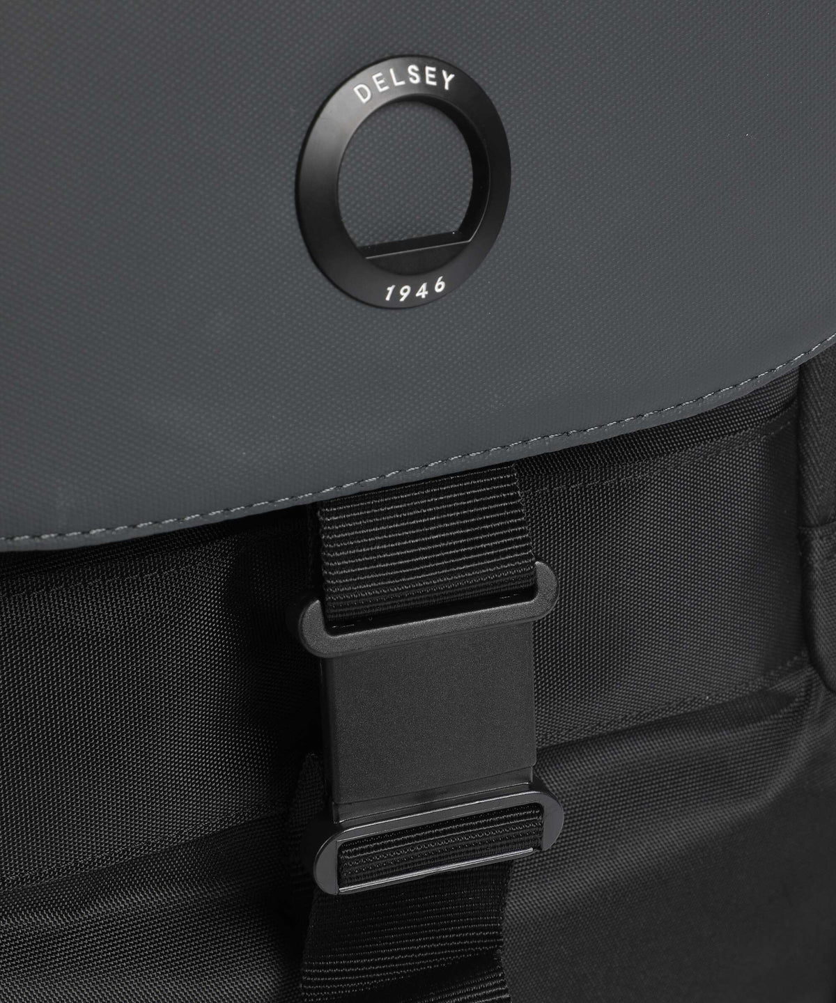 Delsey Paris Securflap Backpack with wheels black