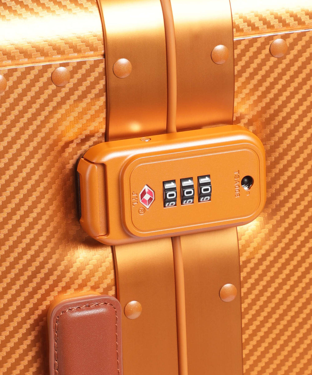 Delsey Paris Alu'R Spinner (4 wheels) orange