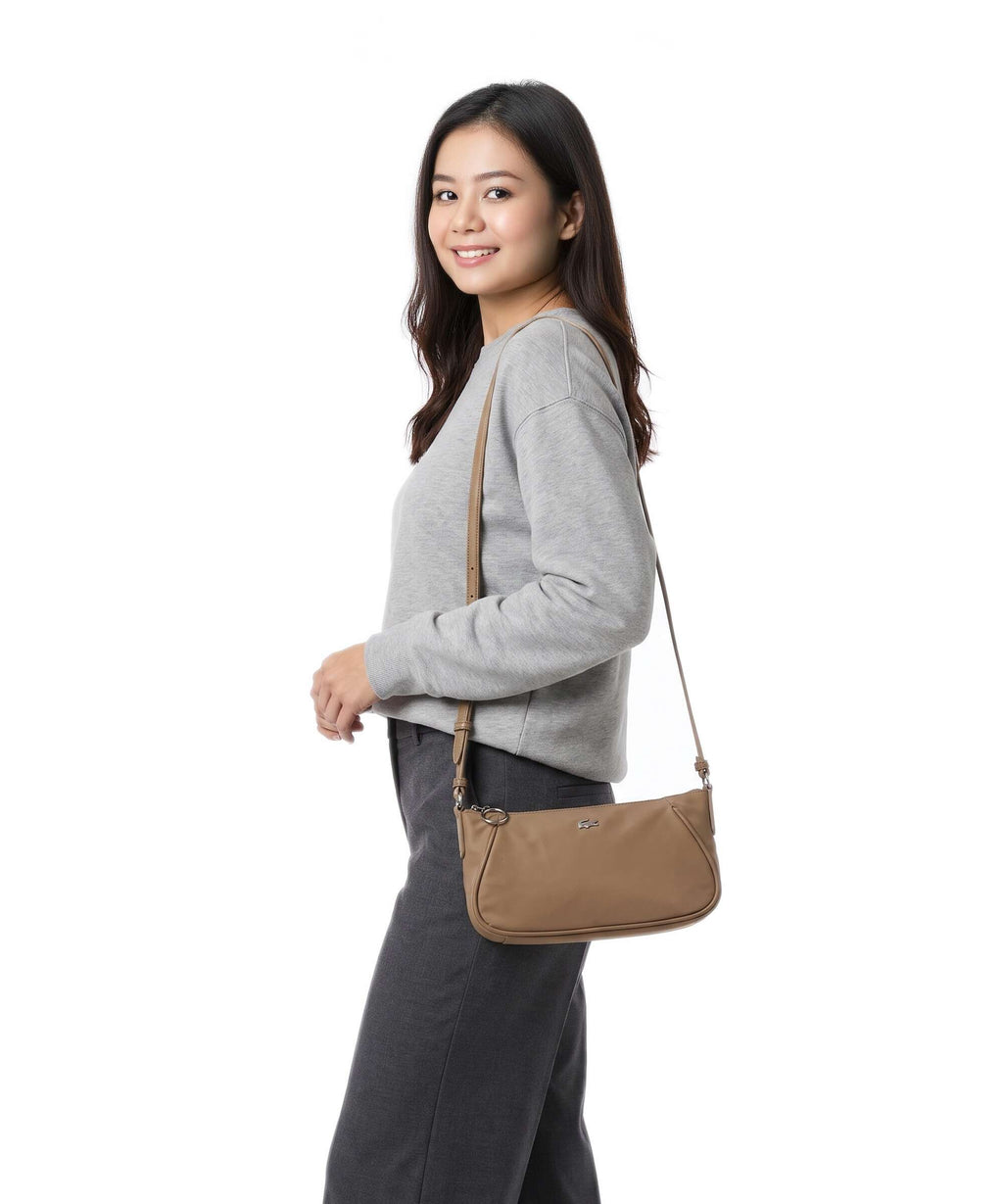 Lacoste Day in L Crossbody bag cookie