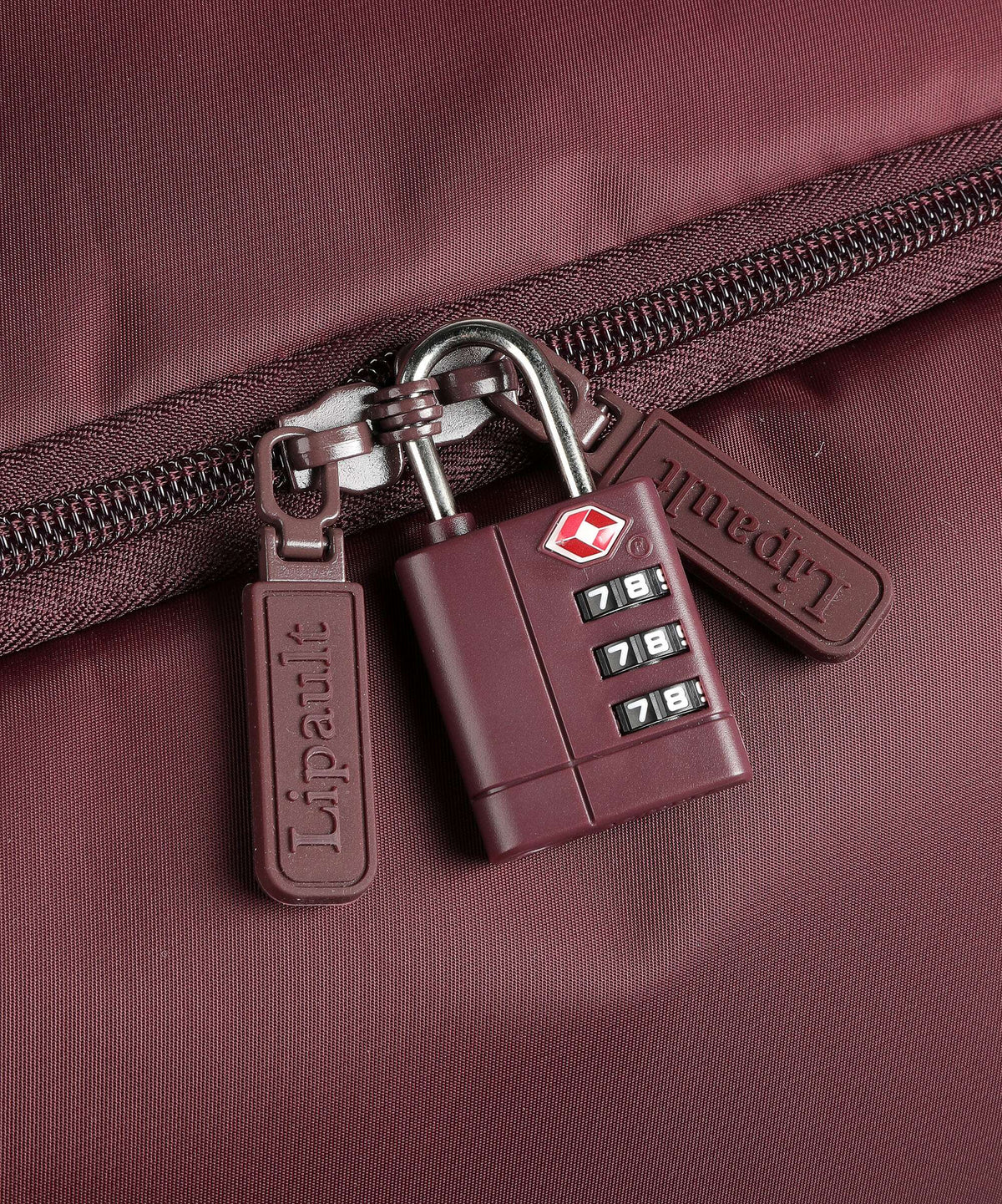 Lipault Plume Spinner (4 wheels) bordeaux
