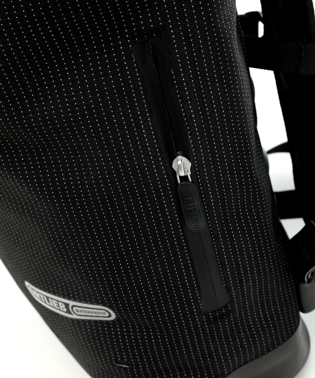 Ortlieb Commuter-Daypack Urban 21 Rolltop backpack black reflective