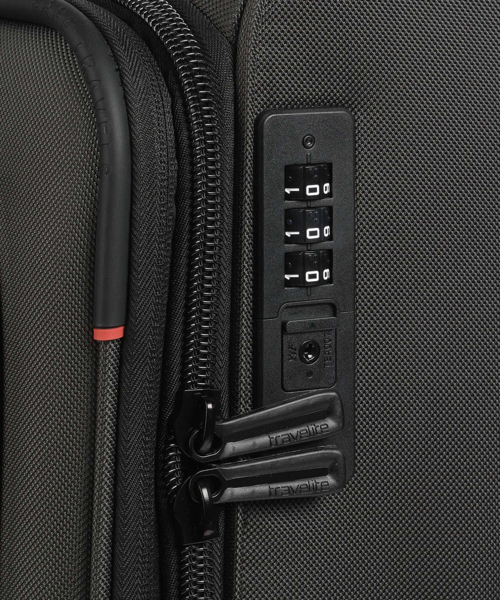 Travelite Crosslite 5.0 Spinner (4 wheels) oliv