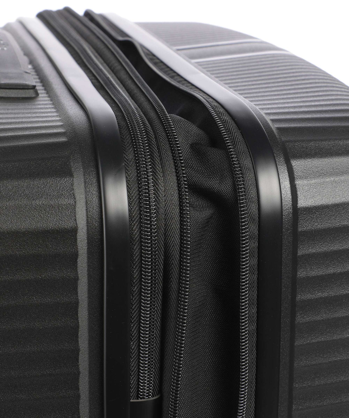 Travelite Air Stripe Spinner (4 wheels) black