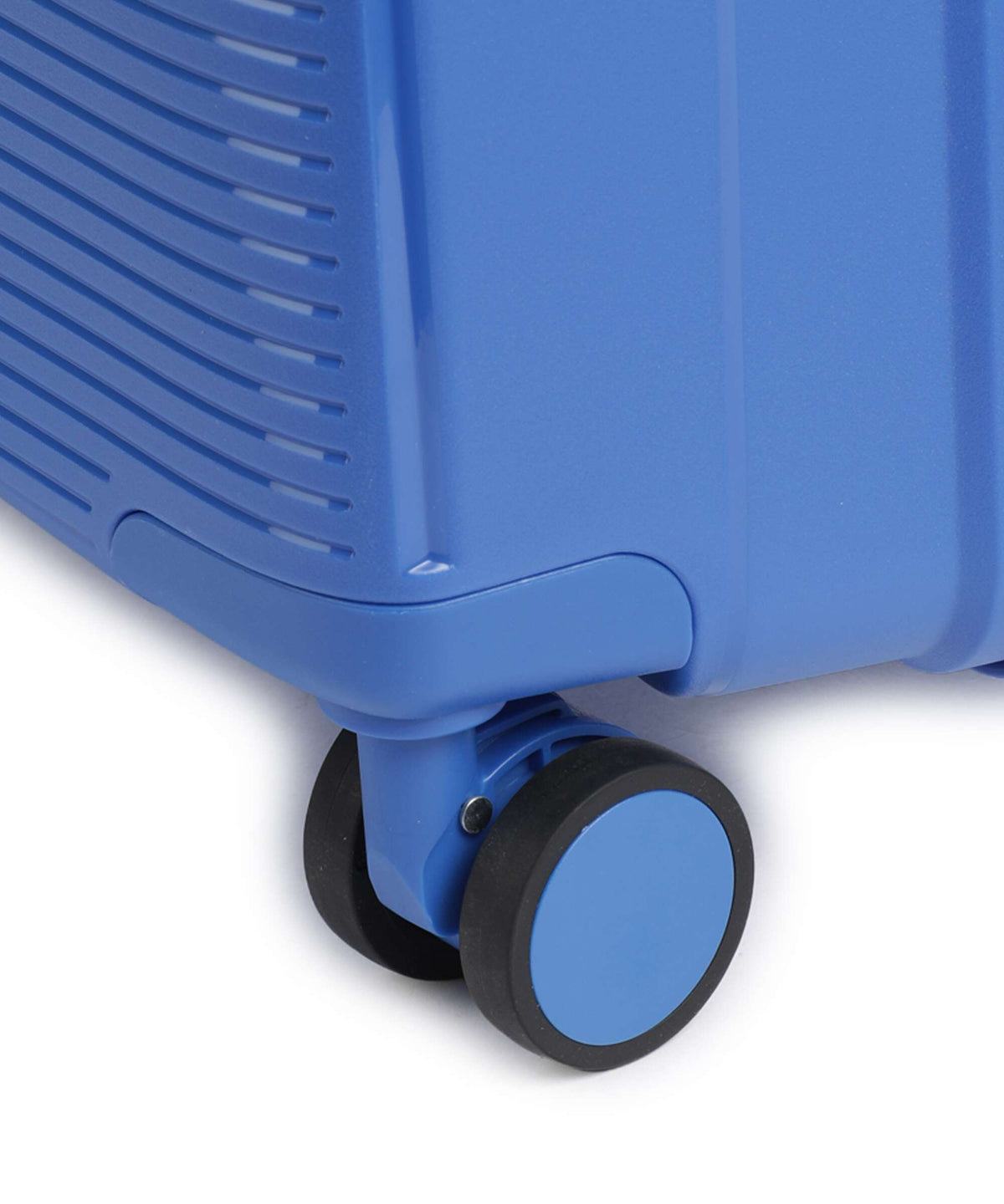 Travelite Pacific Spinner (4 wheels) blue