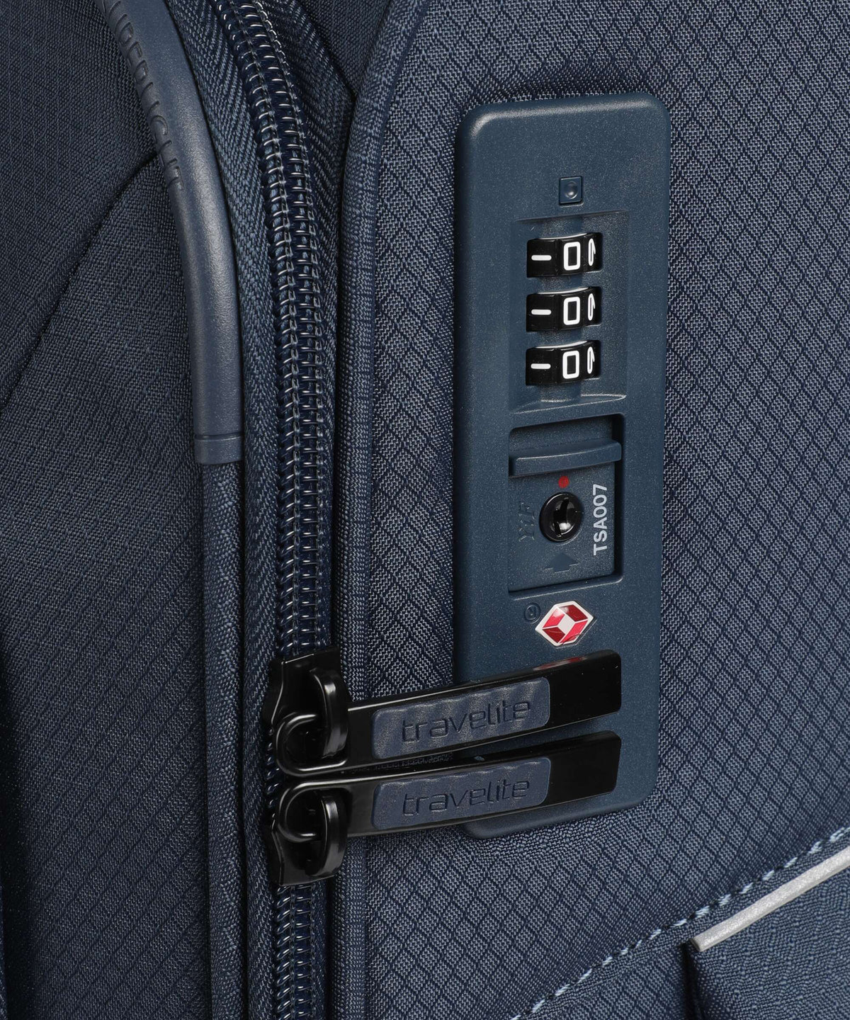 Travelite Skaii Spinner (4 wheels) navy