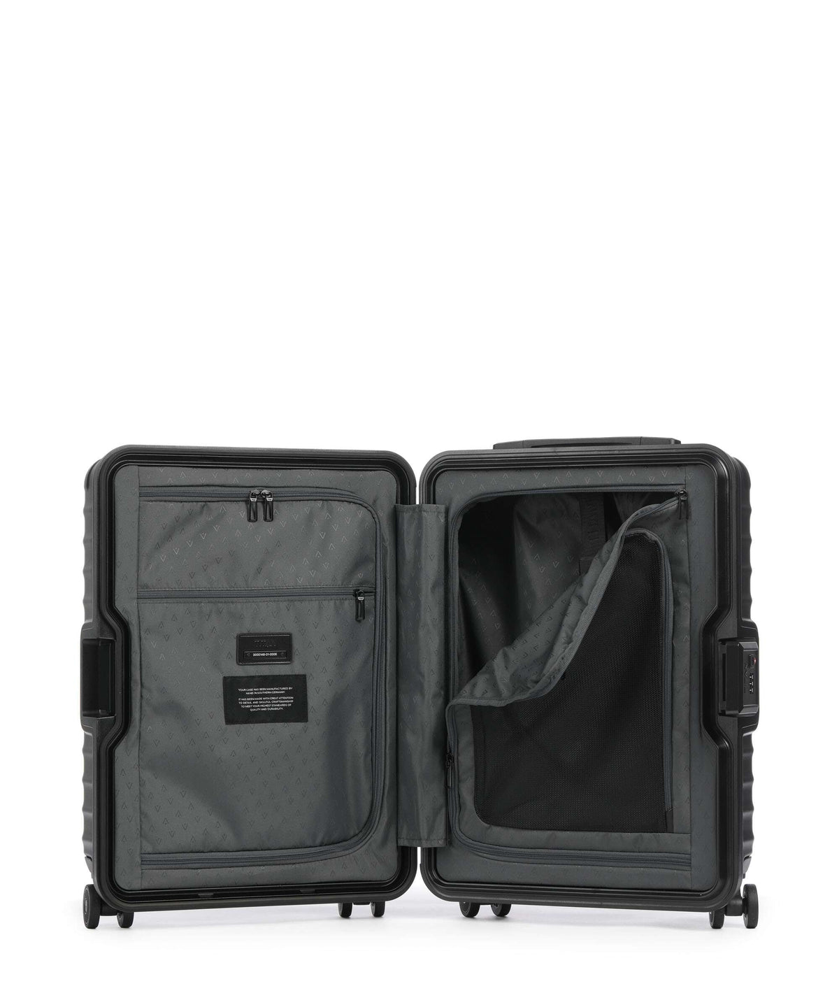 Titan Overseas Spinner (4 wheels) nightshade black