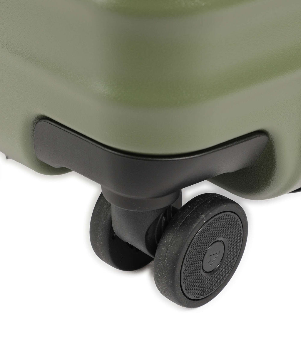 Titan Overseas Spinner (4 wheels) forest green