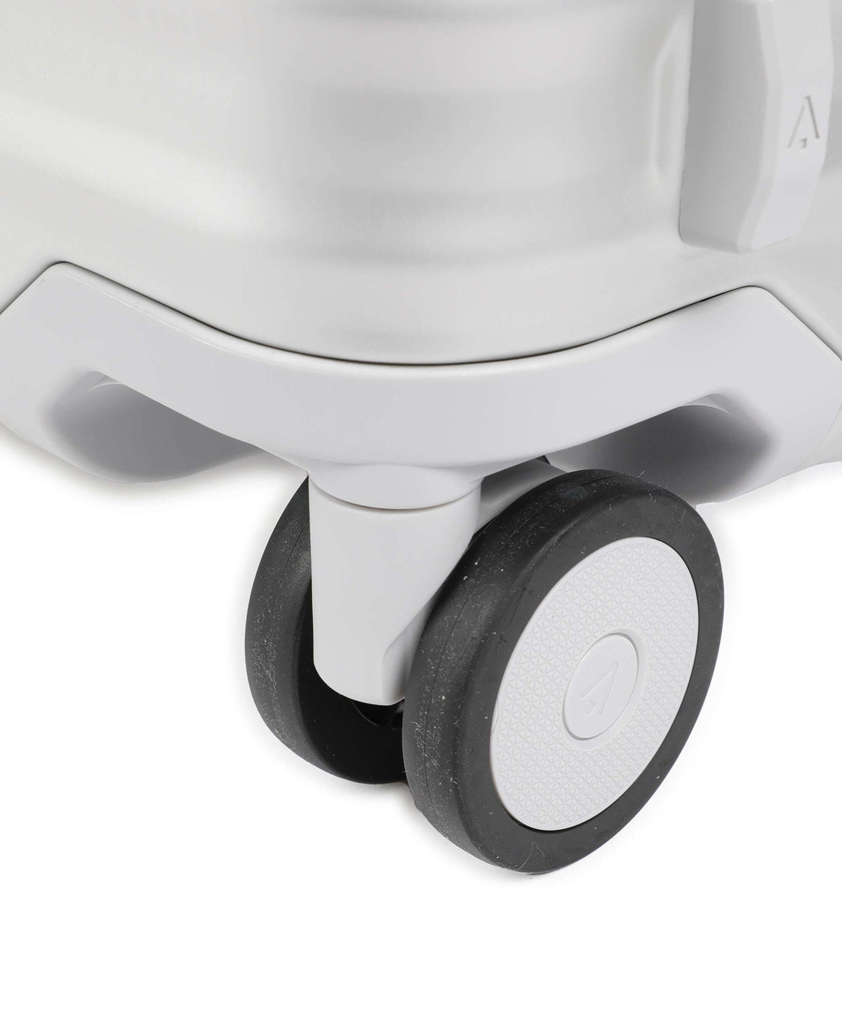 Titan Eternity Spinner (4 wheels) silver