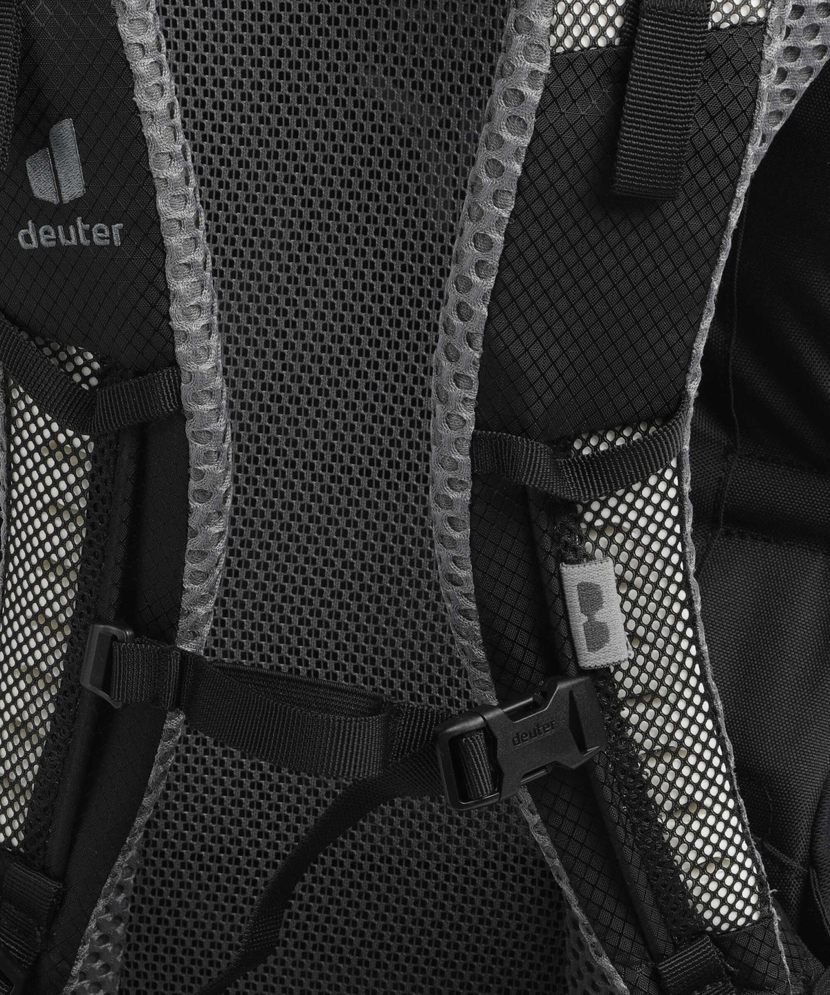 Deuter Futura 27 Hiking backpack black