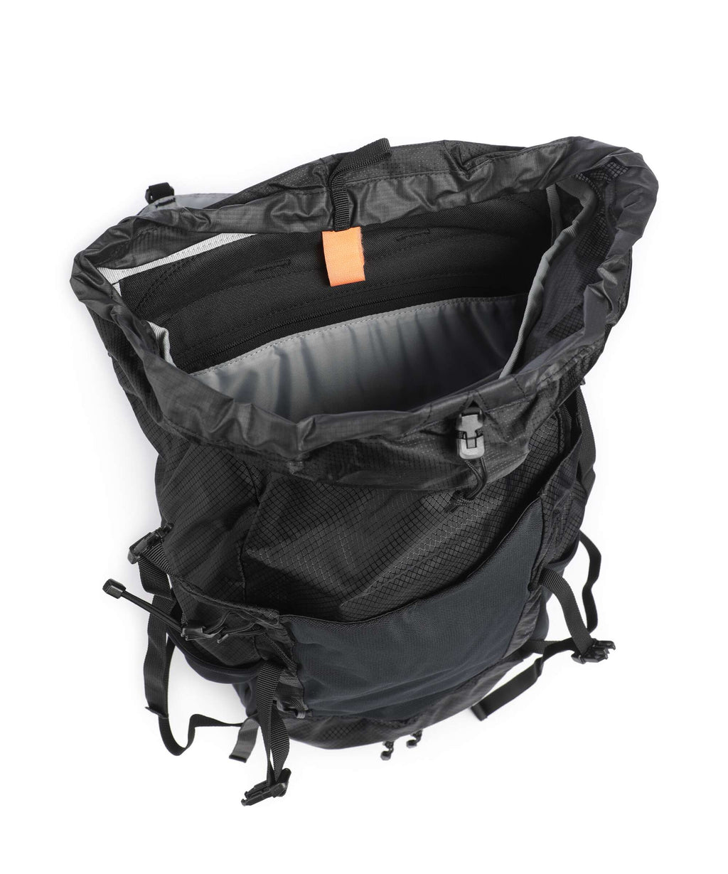 Deuter Futura 30 SL Hiking backpack black