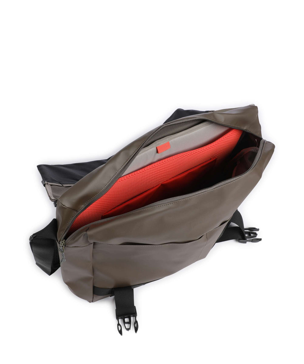Vaude Mineo 22 Messenger bag deer brown