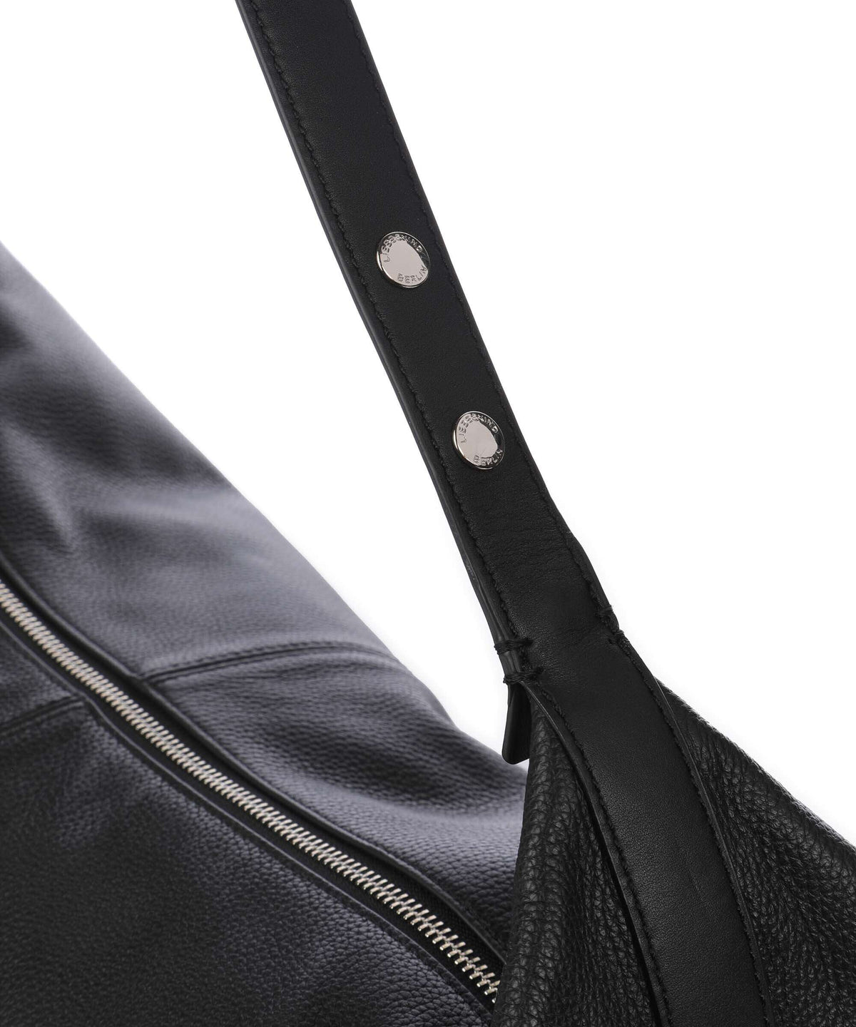 Liebeskind Paris 4 Small Pebble L Weekend bag black