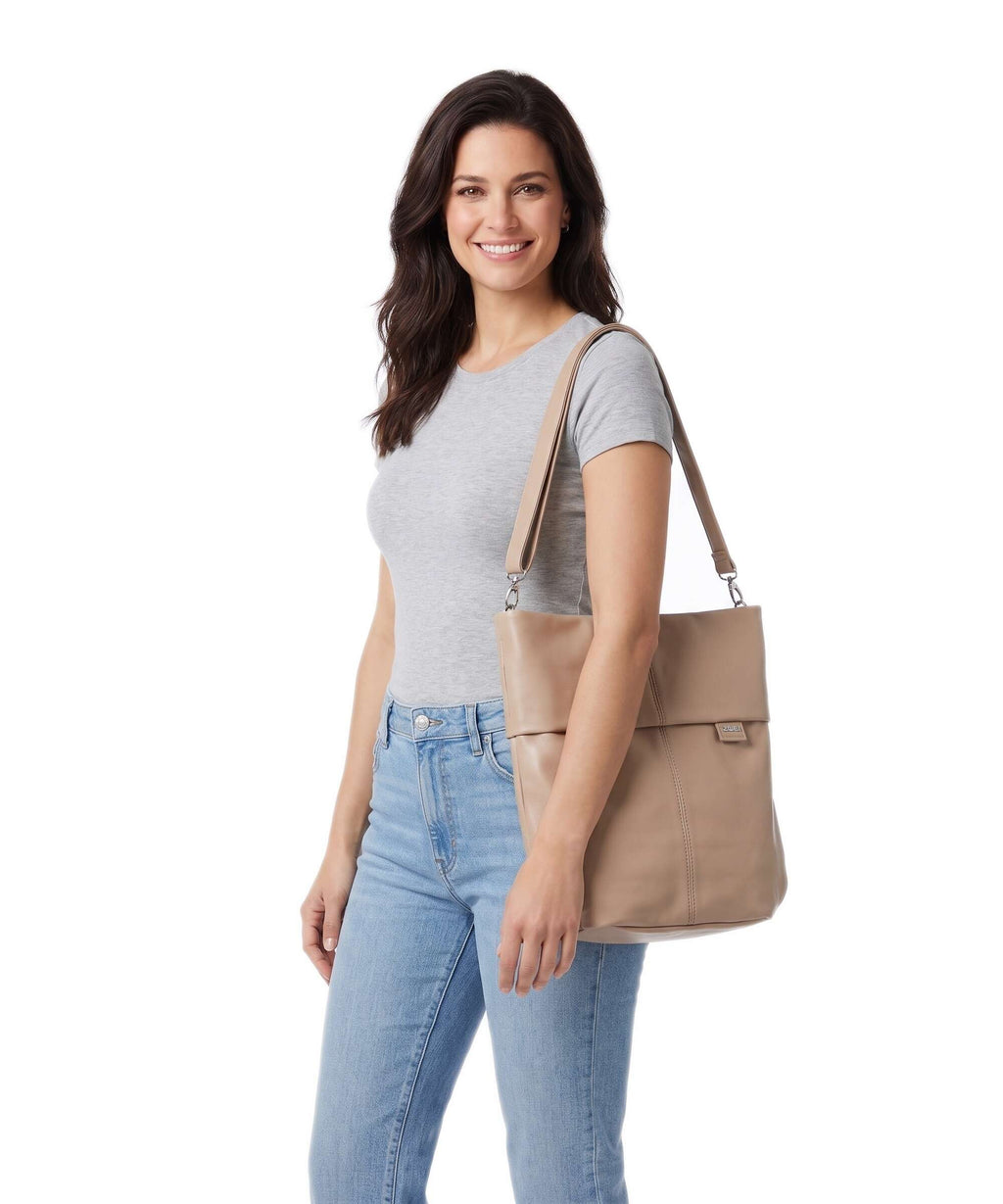Zwei Mademoiselle.M M12 Hobo bag oat