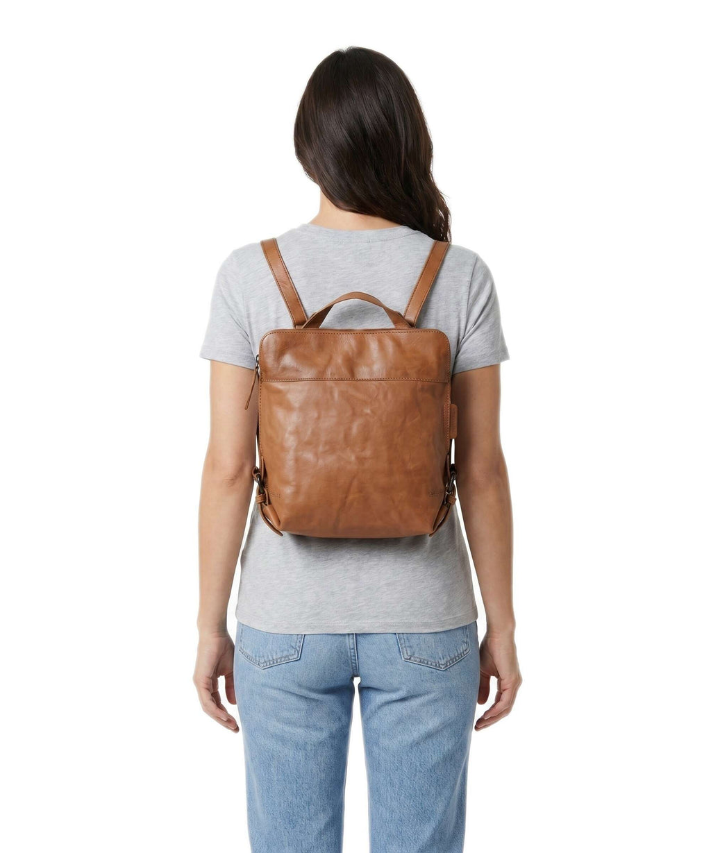 Aunts & Uncles Grandma's Luxury Club Mrs. Crumble Cookie Backpack bag caramel