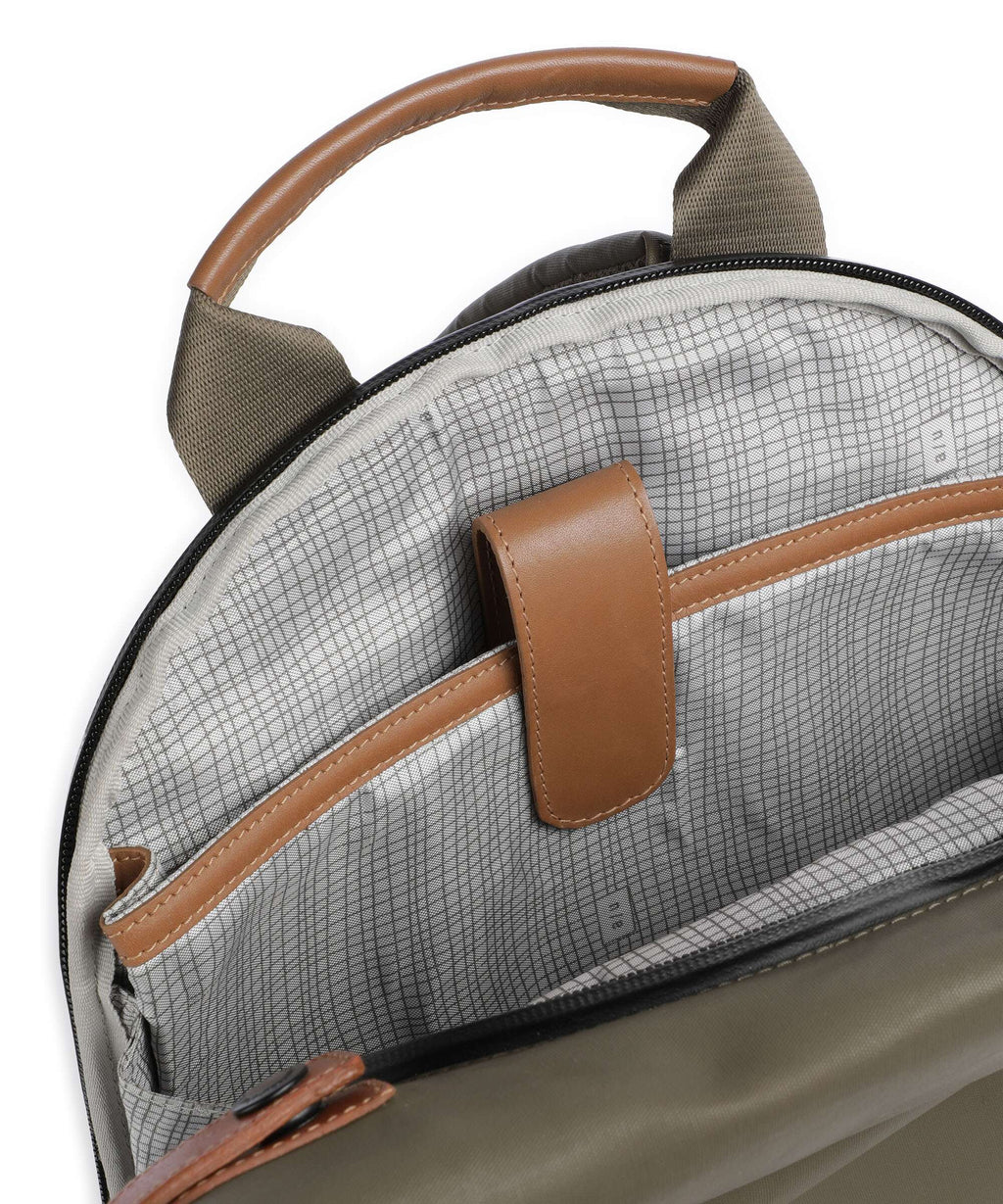 Aunts & Uncles Japan Yokohama Rolltop backpack fallen rock