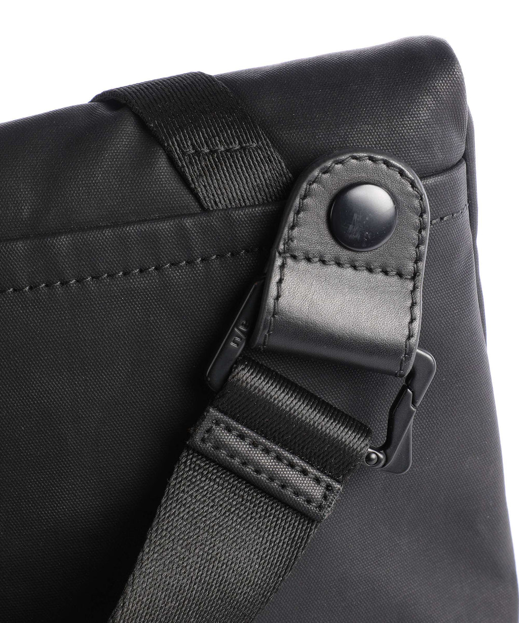 Aunts & Uncles Japan Tsu Crossbody bag black