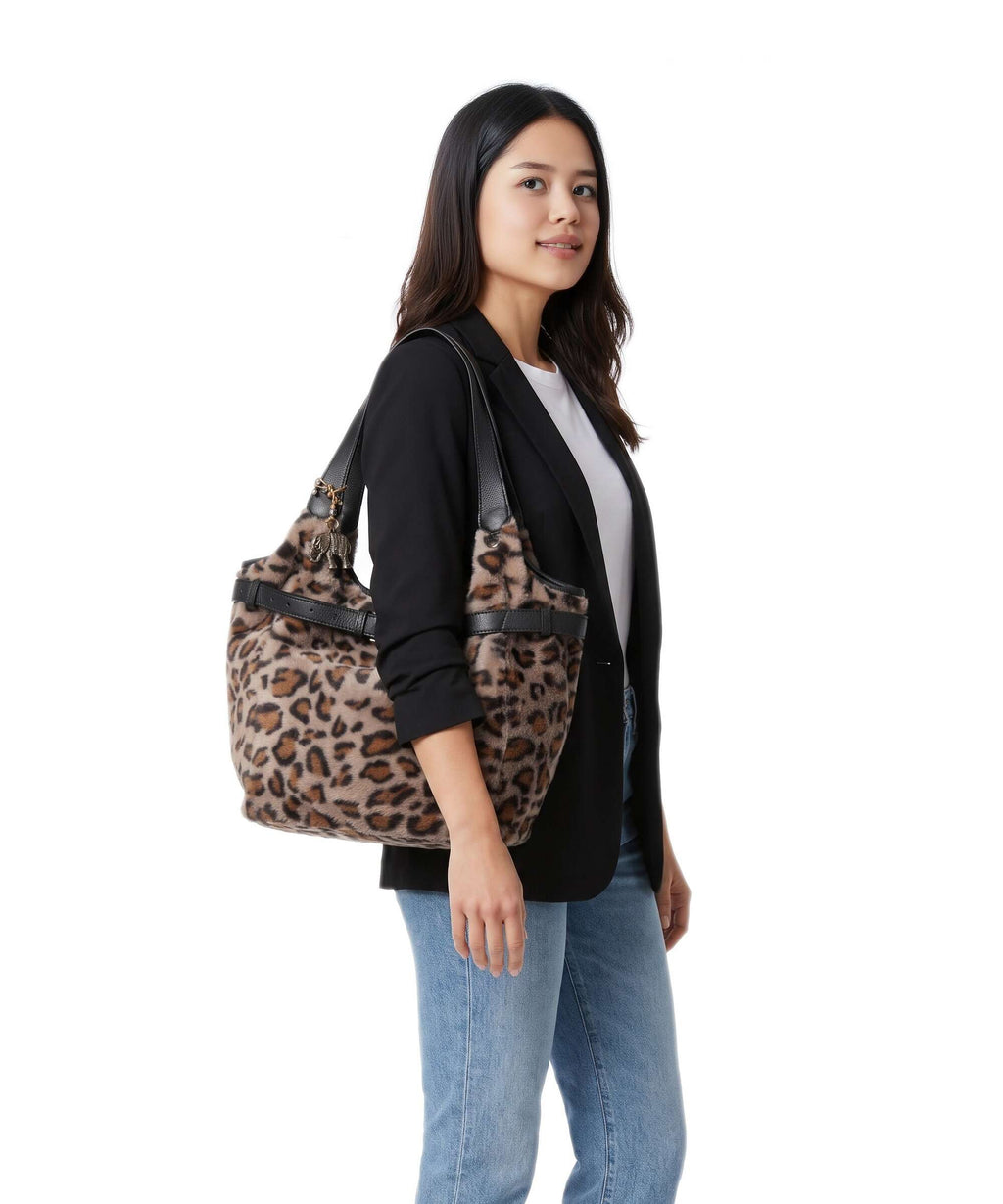 Anokhi Hobo bag beige