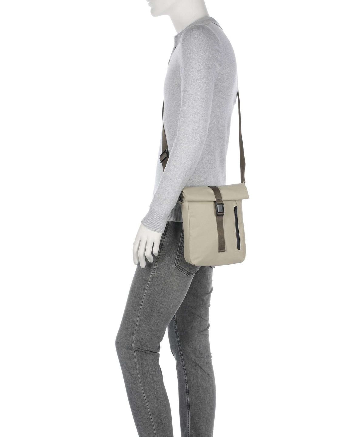 Aunts & Uncles Japan Kuji Crossbody bag dust