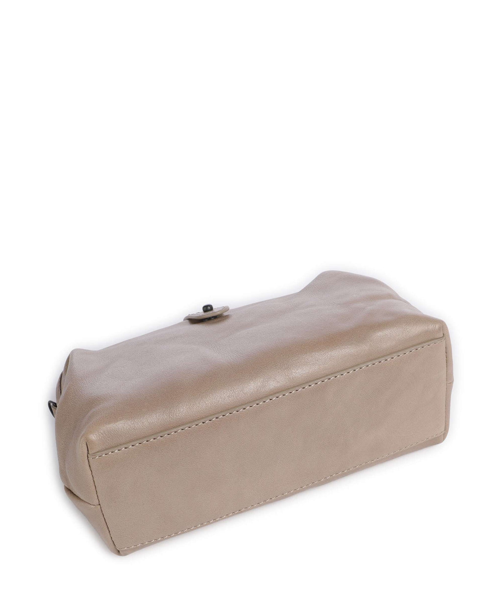 Aunts & Uncles Grandma's Luxury Club Mrs. Eclair Crossbody bag vintage khaki