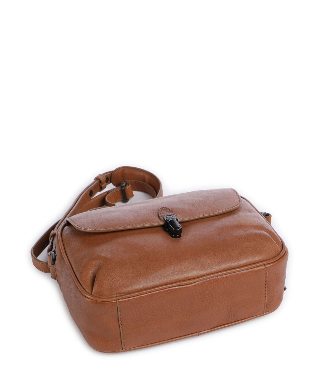 Aunts & Uncles Grandma's Luxury Club Mrs. Mint Crossbody bag caramel