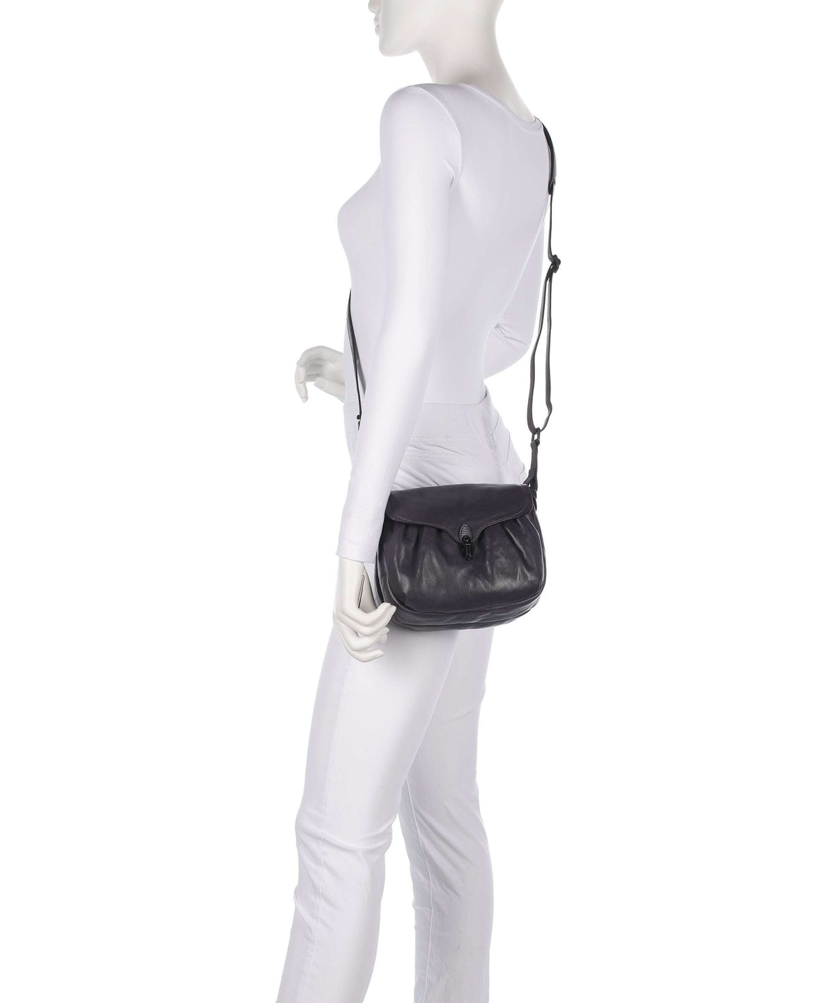 Aunts & Uncles Grandma's Luxury Club Mrs. Coconut Cake Crossbody bag velvet