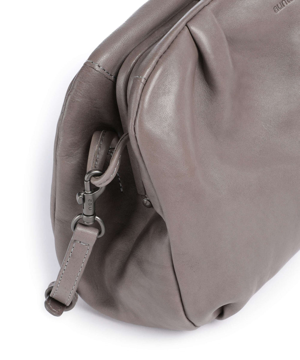 Aunts & Uncles Grandma's Luxury Club Mrs. Frosting Crossbody bag oyster grey
