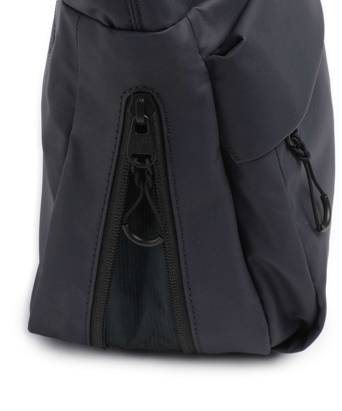 Aunts & Uncles Japan RE lite Nanuki Crossbody bag outer space