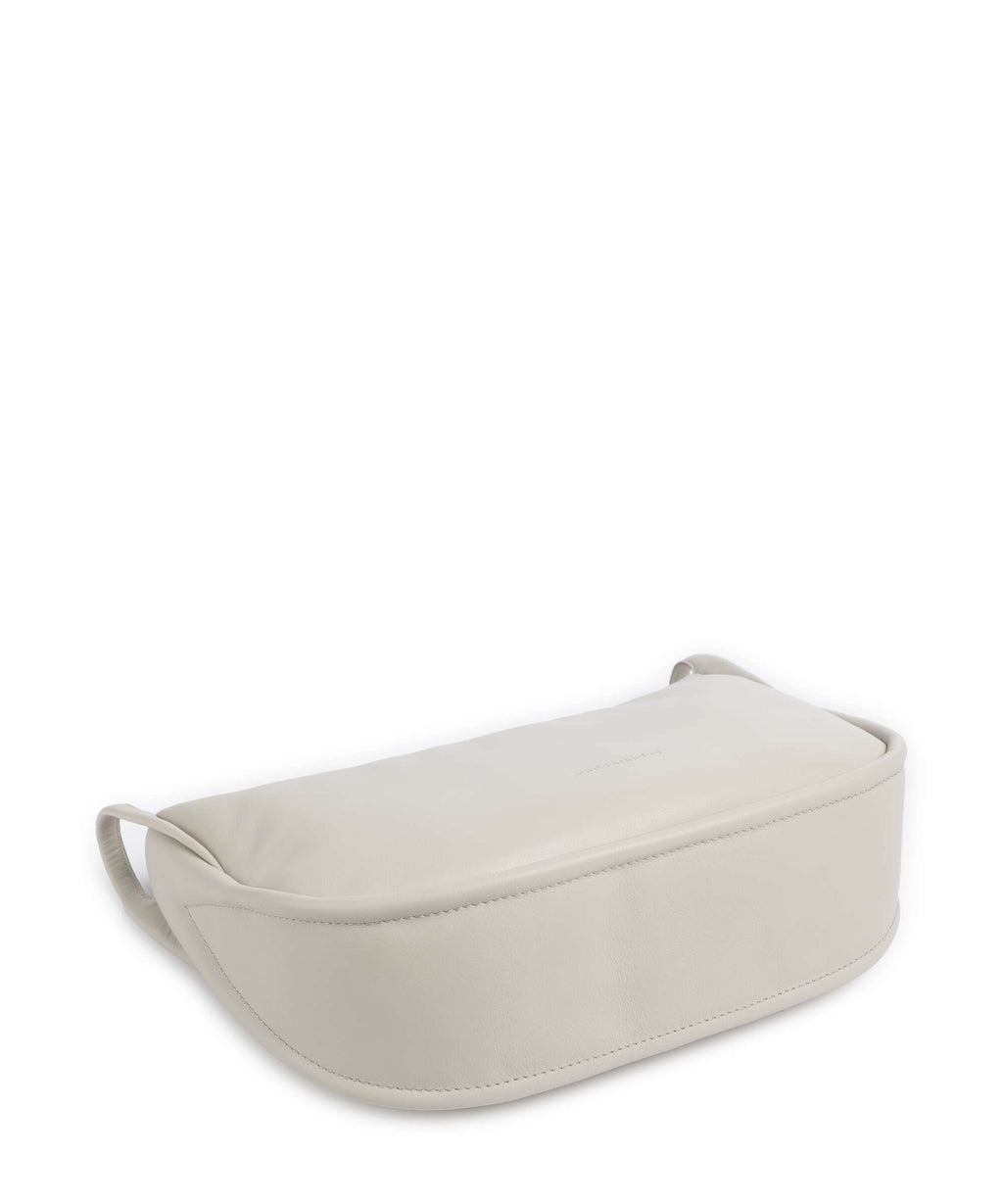Aunts & Uncles Bohemian Vibes Raven Hobo bag chalk