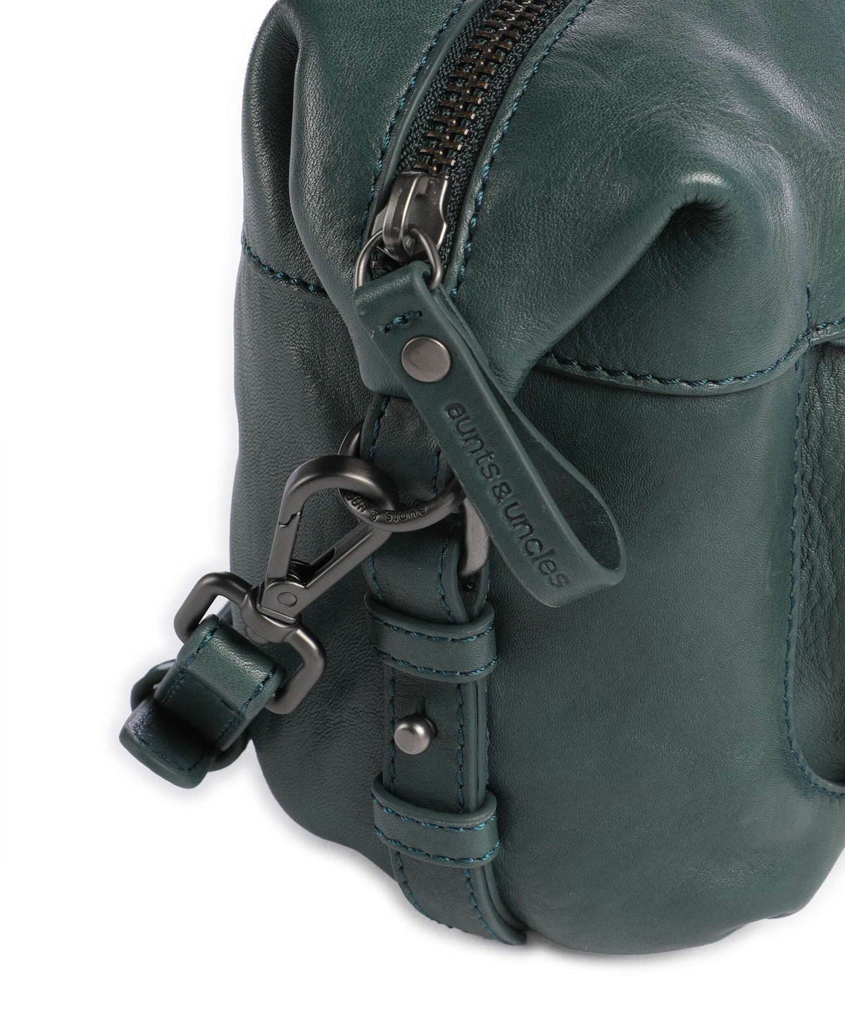 Aunts & Uncles Grandma's Luxury Club Mrs. Cannoli Crossbody bag green jewel