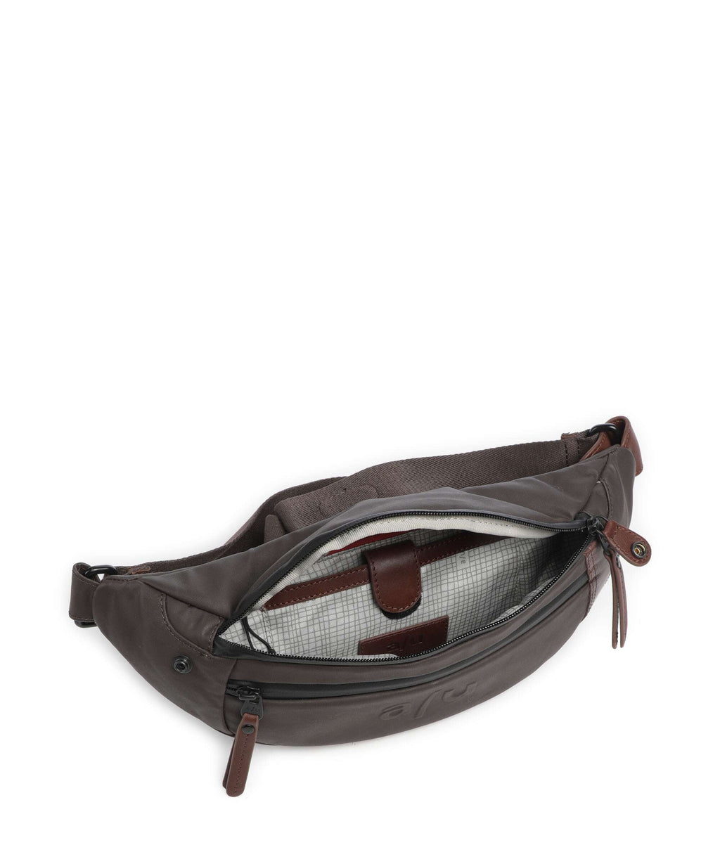Aunts & Uncles Japan Ichikawa Belt bag ground coffee