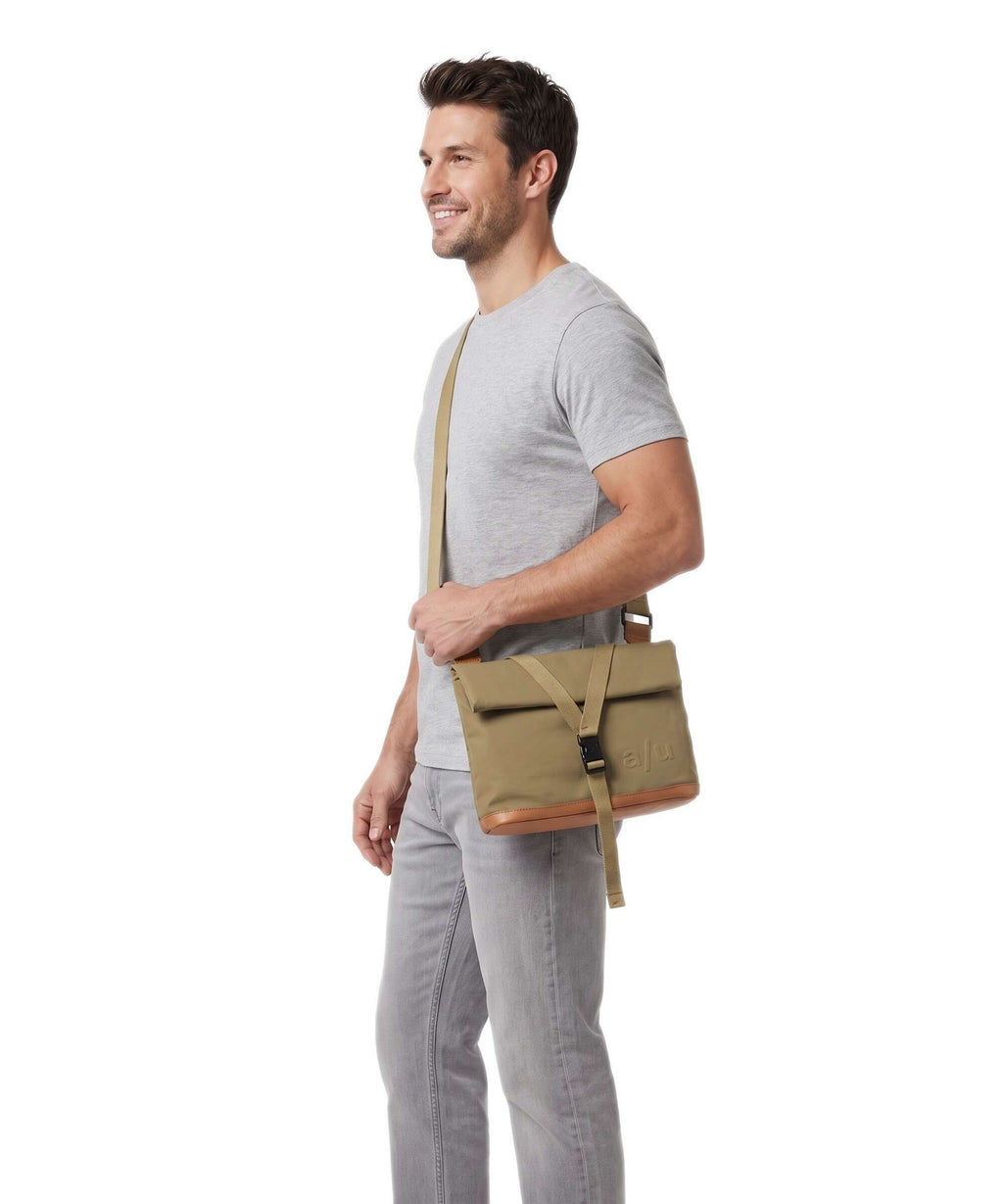 Aunts & Uncles Japan Yao Crossbody bag olive stone