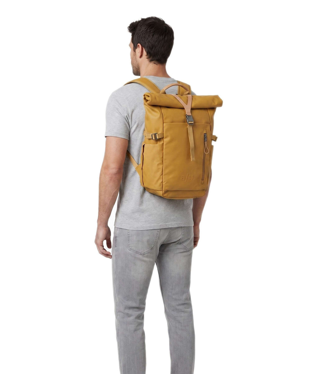 Aunts & Uncles Japan RE Tokachi Rolltop backpack honey