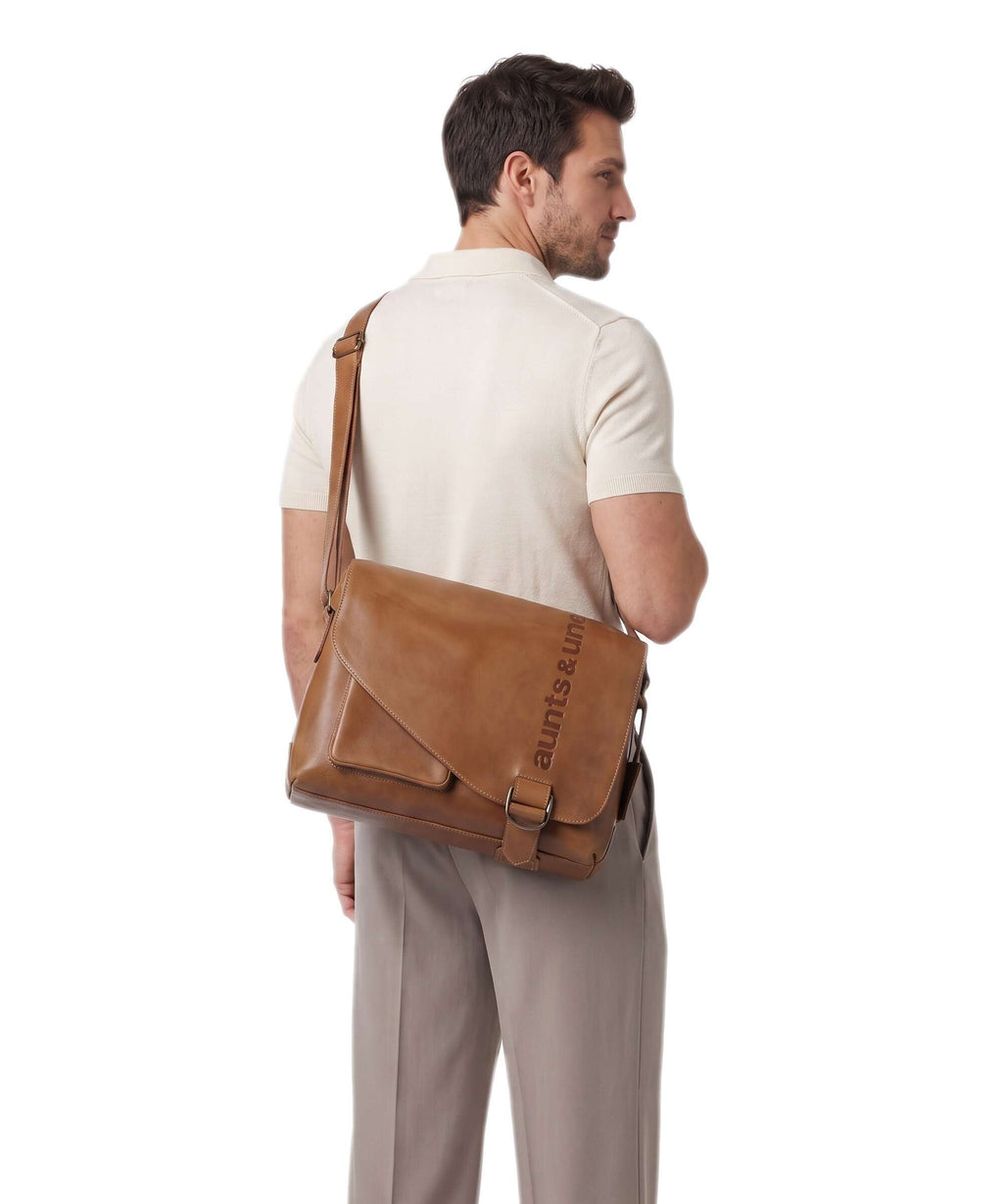 Aunts & Uncles Heritage Medium Judd Messenger bag tan