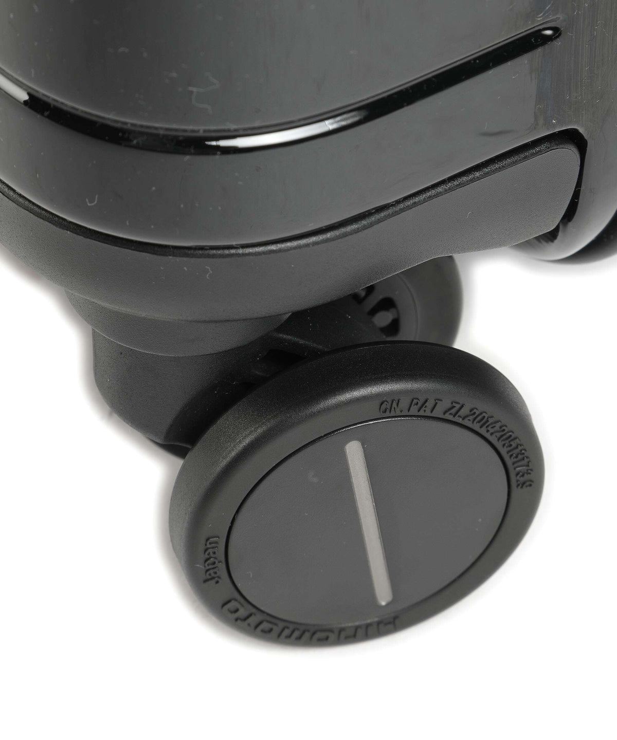 Horizn Studios M5 Essential Spinner (4 wheels) glossy all black