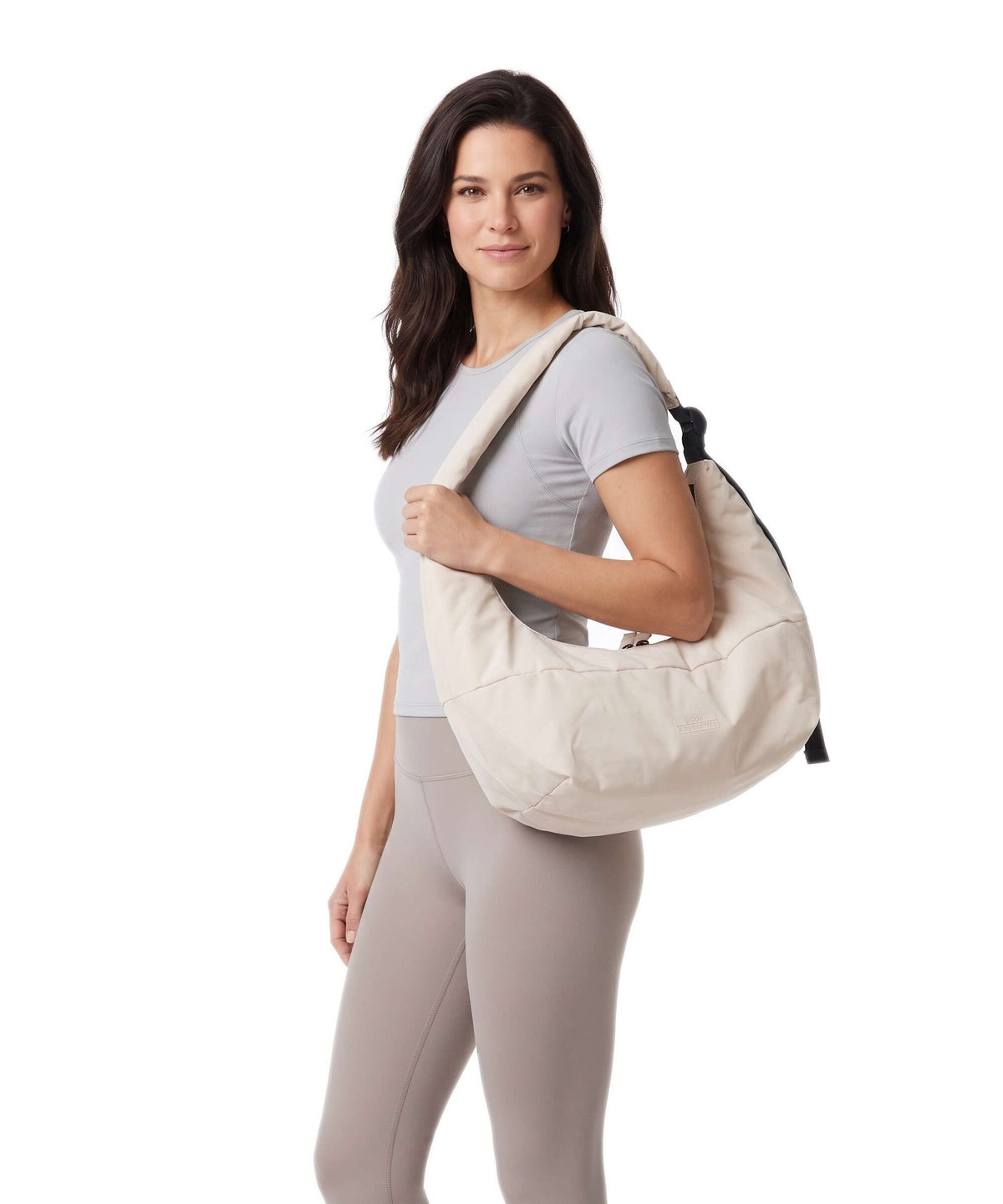 Ucon Acrobatics Moss Shota Medium Hobo bag light apricot